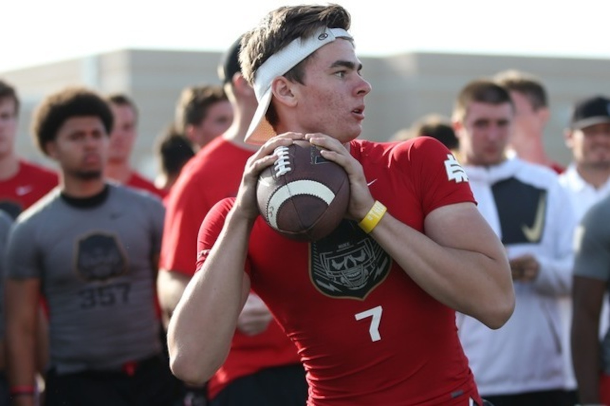 QB JT Daniels continued a sensational sophomore season at Southern California powerhouse Mater Dei High School.