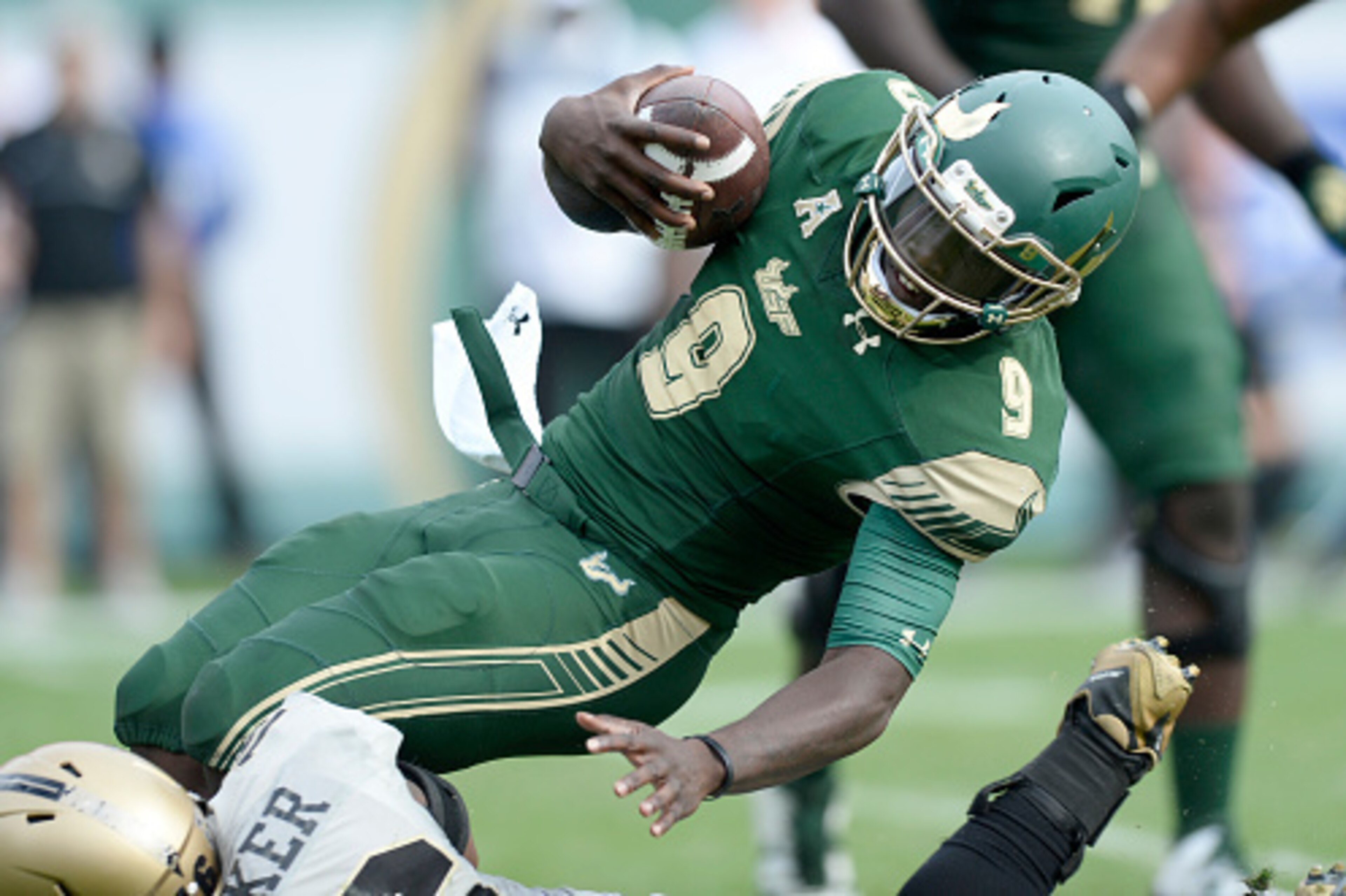 South Florida could be ripe for an upset in the Birmingham Bowl against South Carolina after losing its coach to another school.