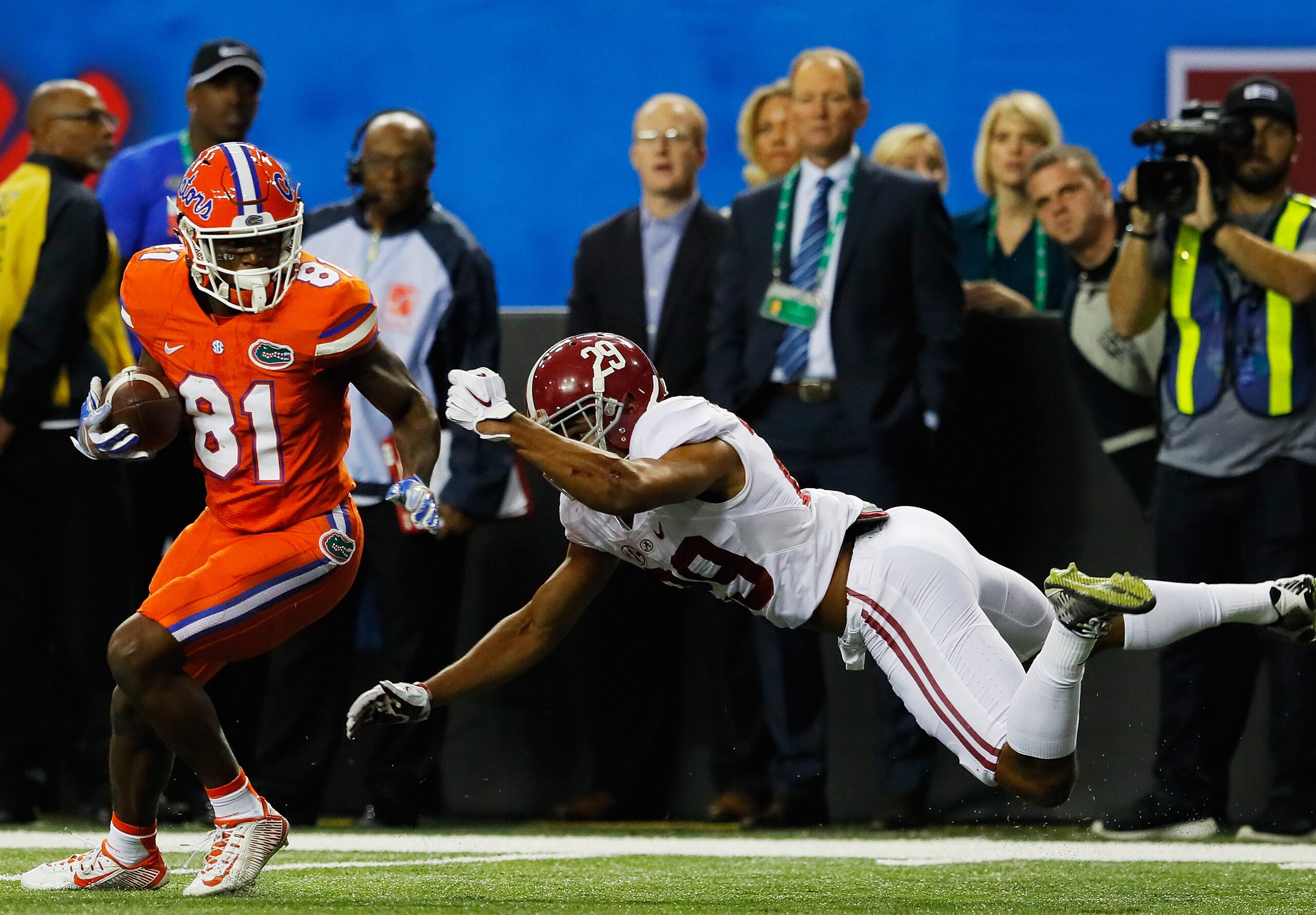 Florida star receiver Antonio Callaway will try to get healthy and lead the Gators