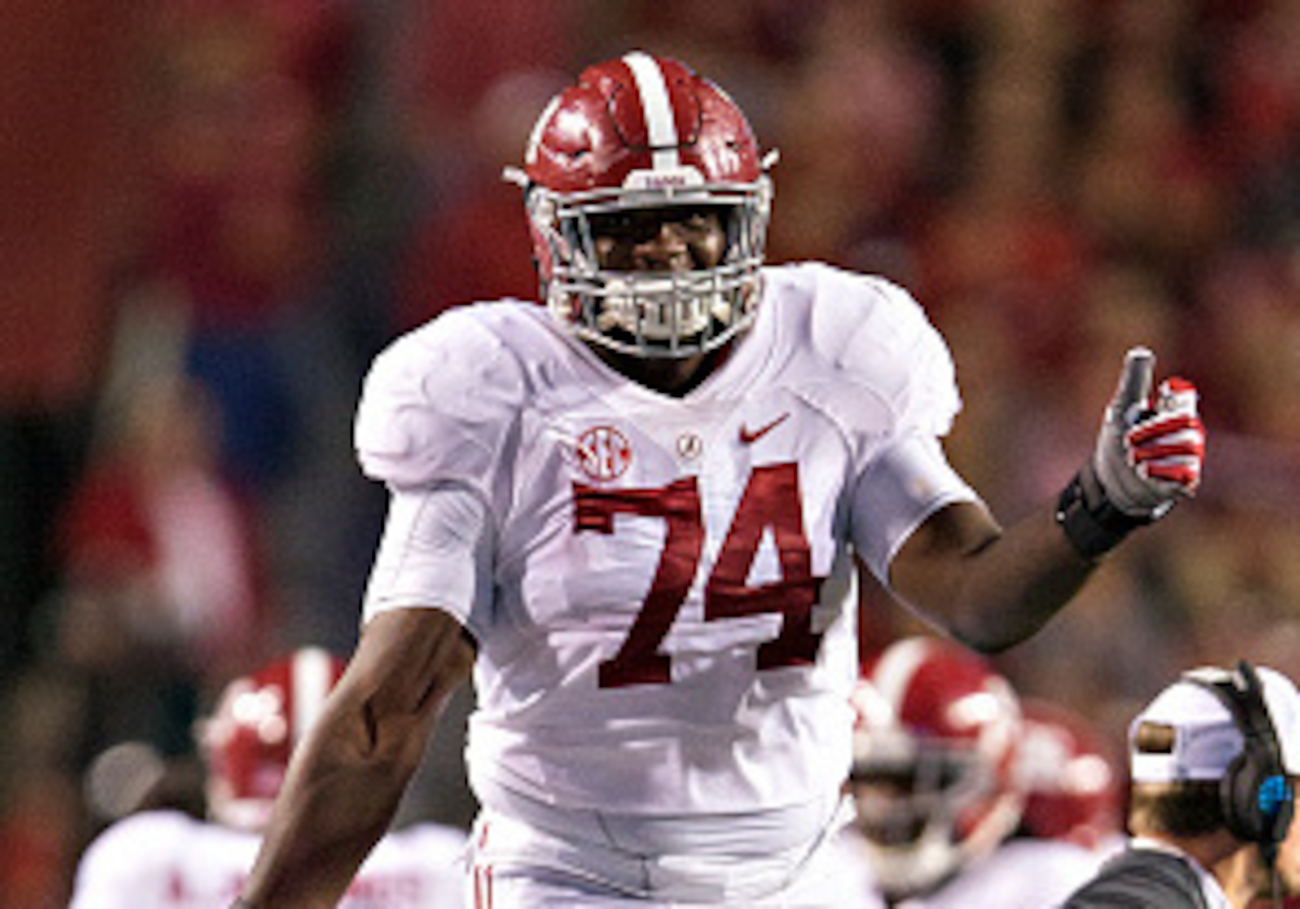 Alabama OL Cam Robinson