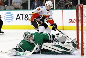 Kari Lehtonen has a save percentage below 90.0 for the first time in his career.