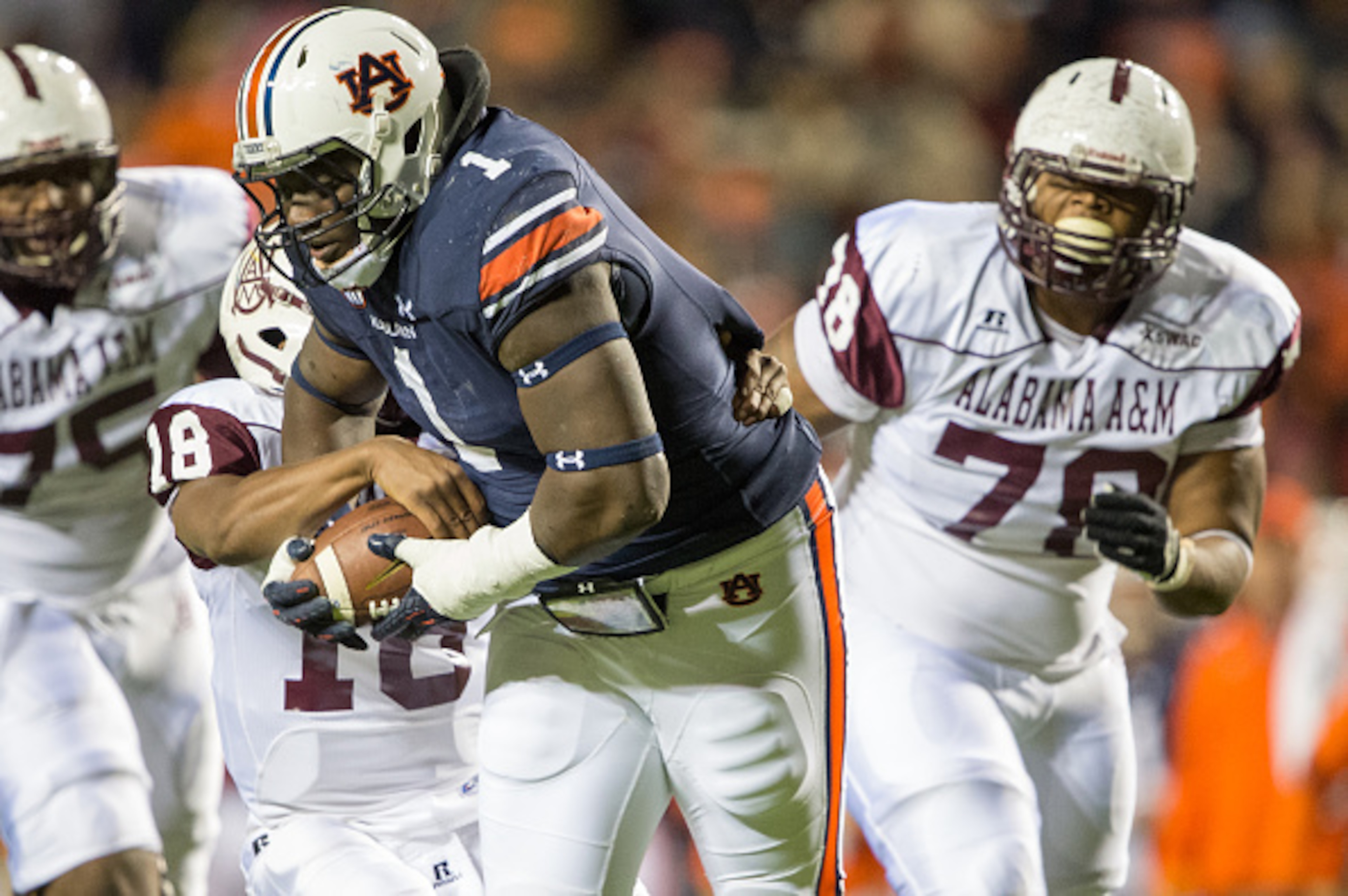 Auburn DL Montravius Adams