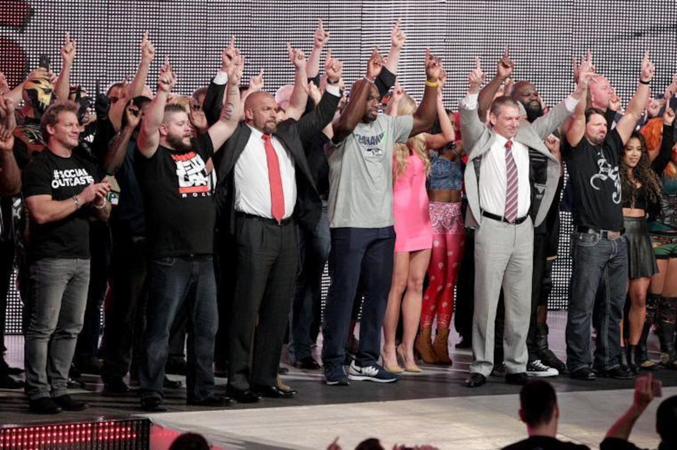 The WWE roster saying goodbye to Daniel Bryan.