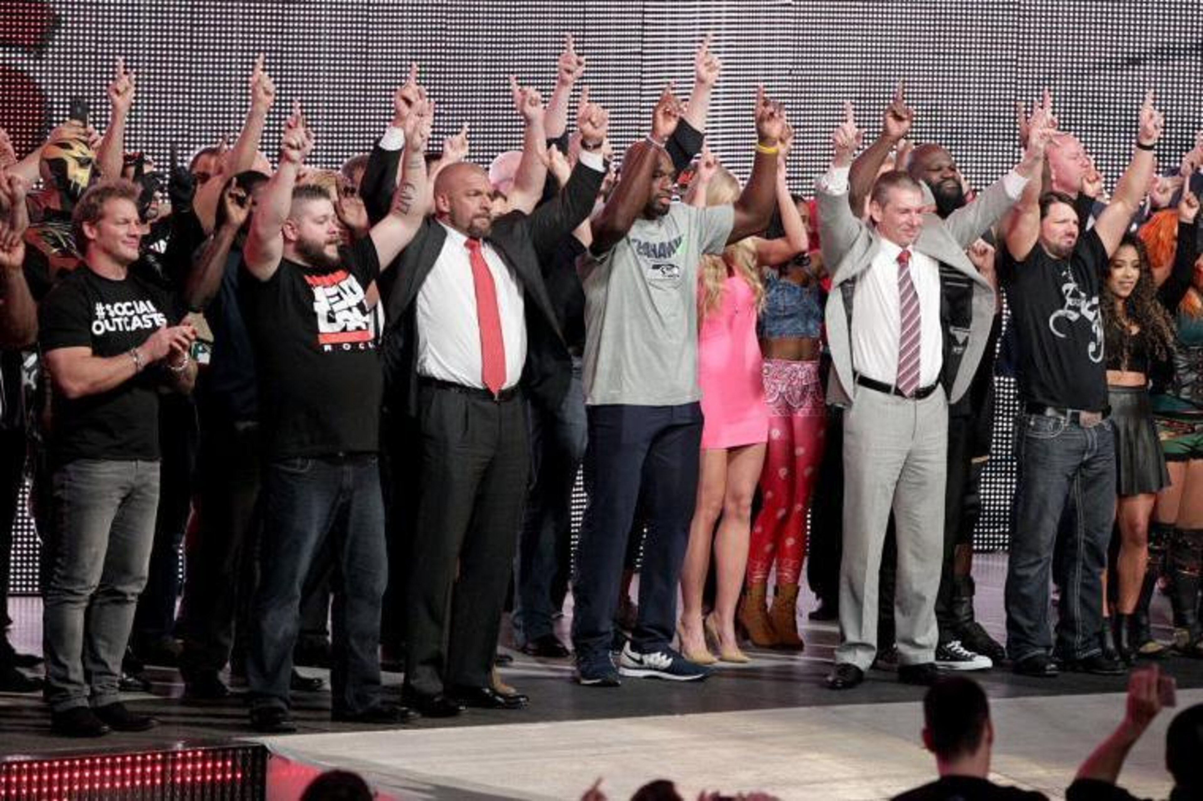 The WWE roster saying goodbye to Daniel Bryan.