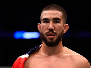 Smolka tries to get back on track.