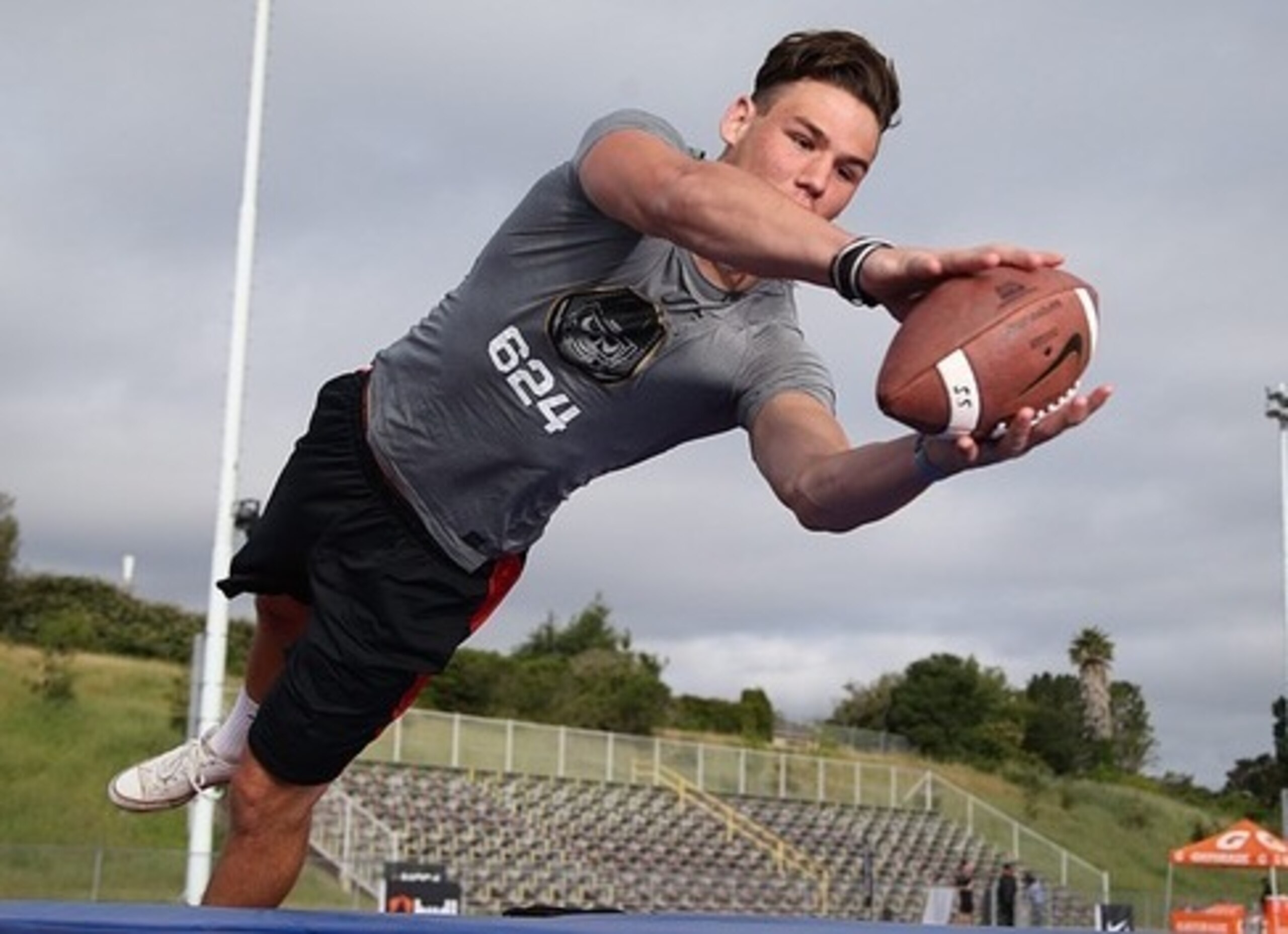 TE Colby Parkinson