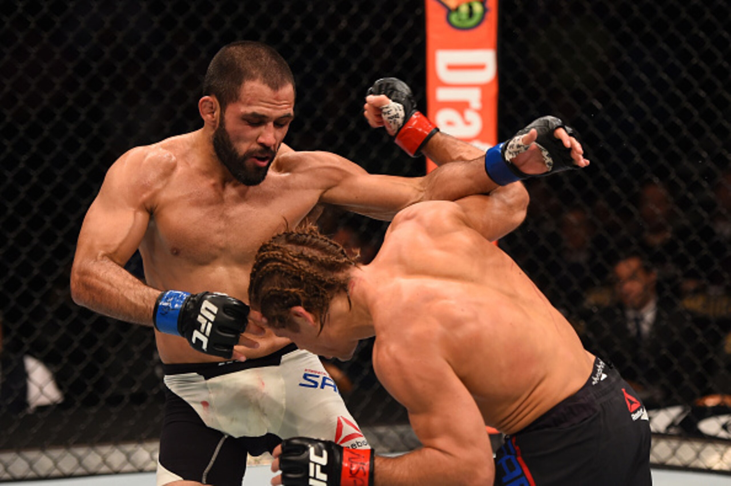 Frankie Saenz headlines the Fox Sports 1 prelims against Augusto Mendes.