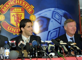 Van Nistelrooy and Ferguson at the Dutchman's unveiling.