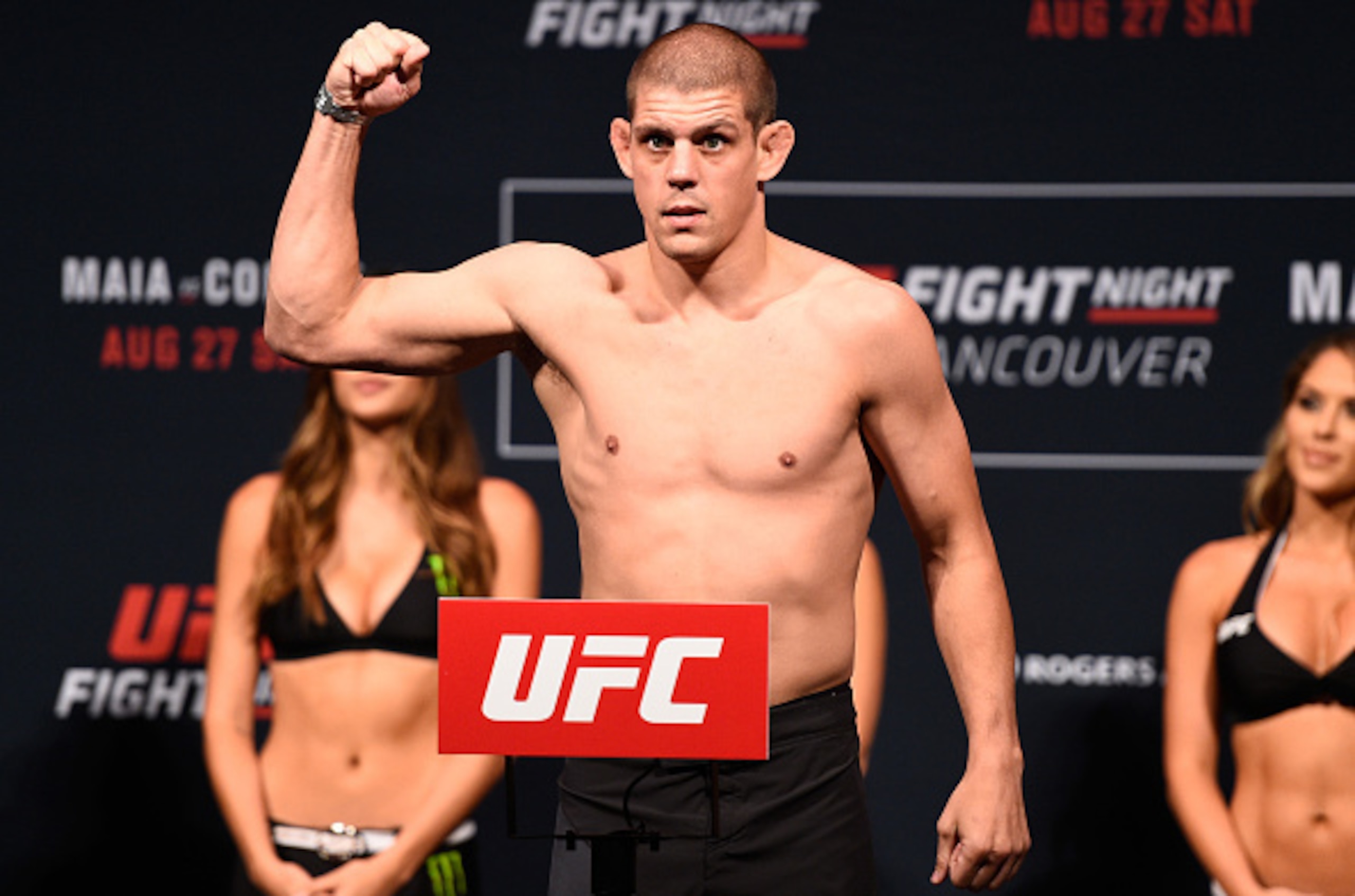 Lauzon is looking to hand Held his second loss in two UFC fights.
