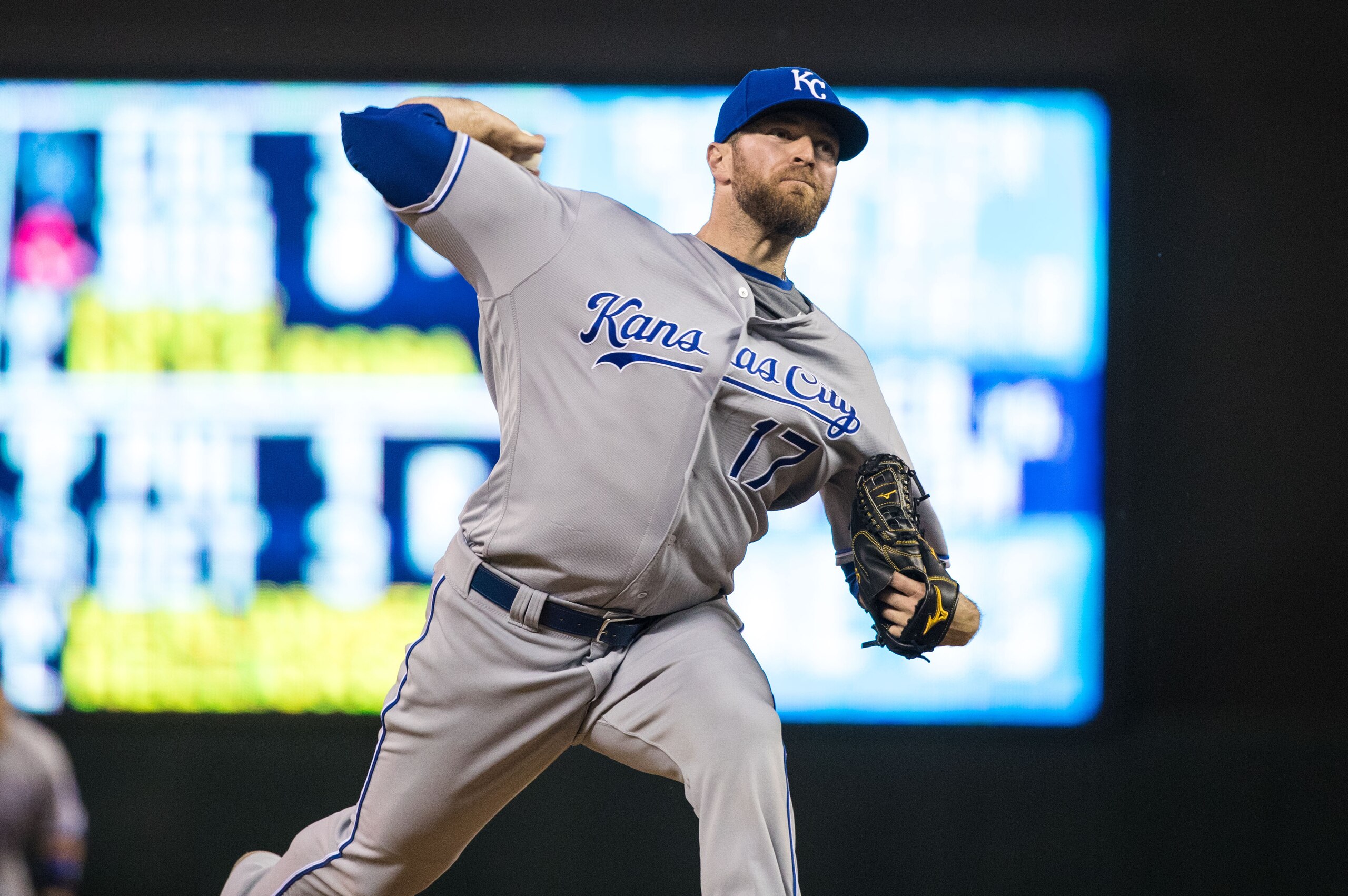 Wade Davis will replace Aroldis Chapman in the closer's role.