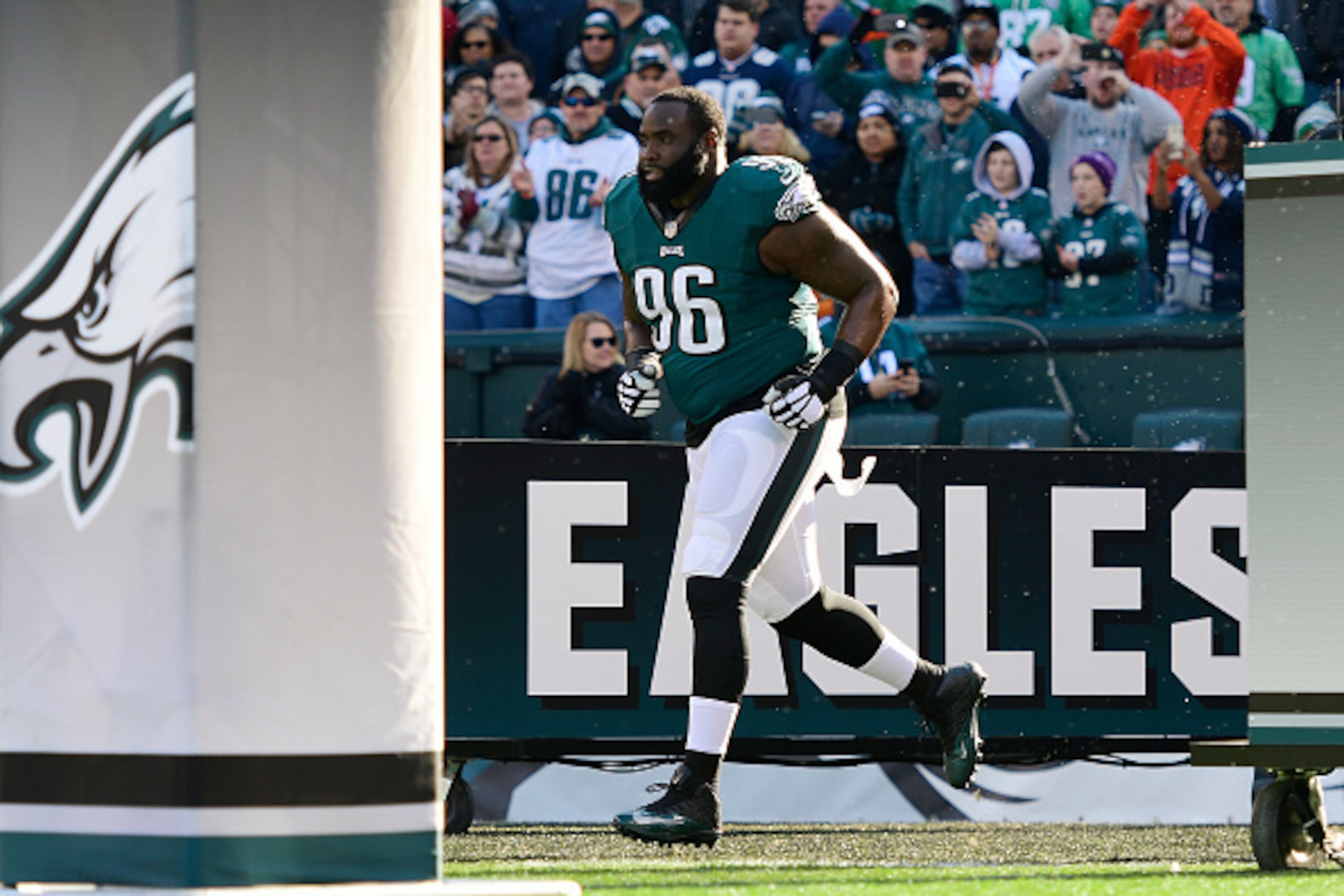 DT Bennie Logan DT Bennie Logan