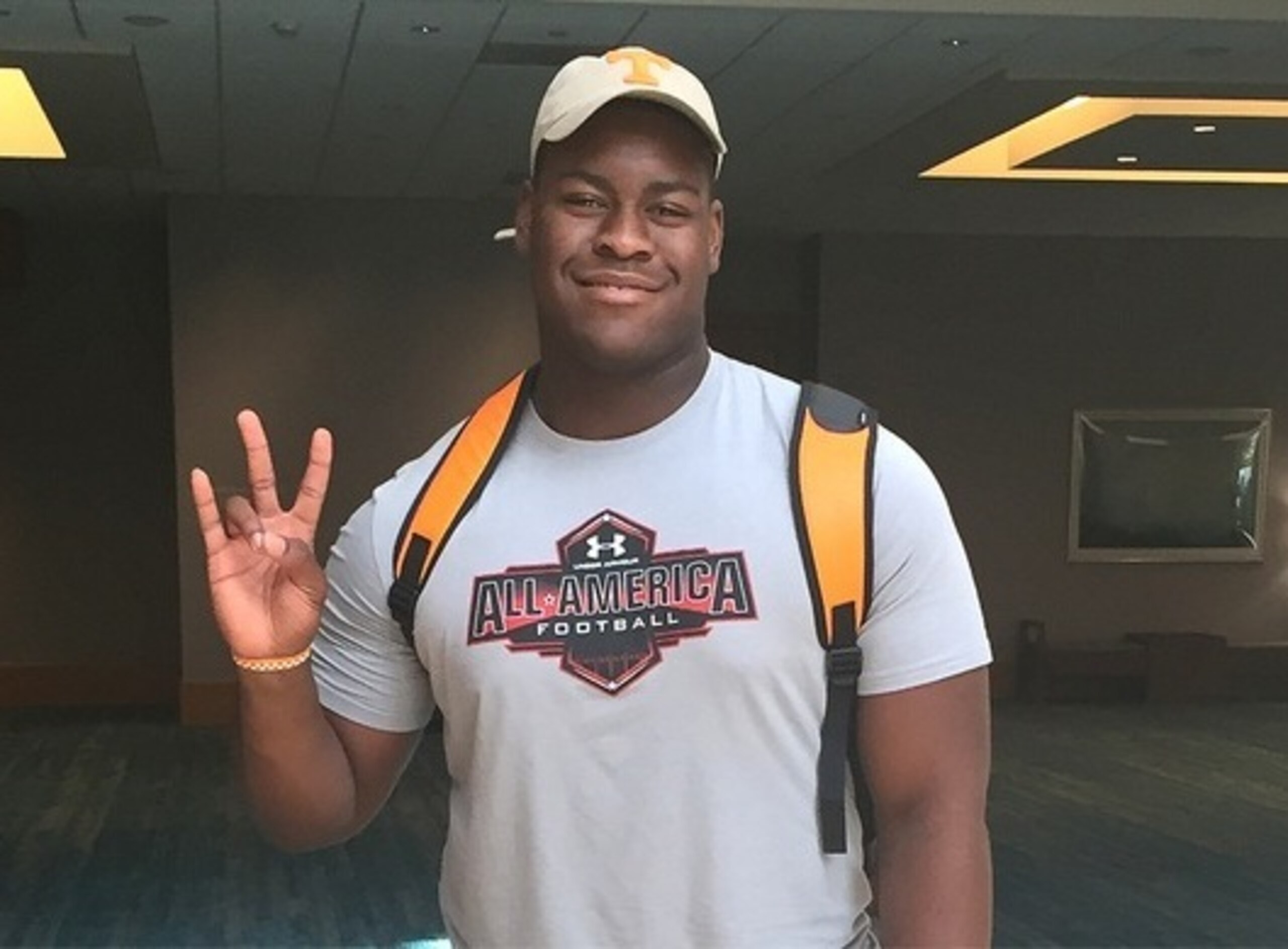 OL Trey Smith