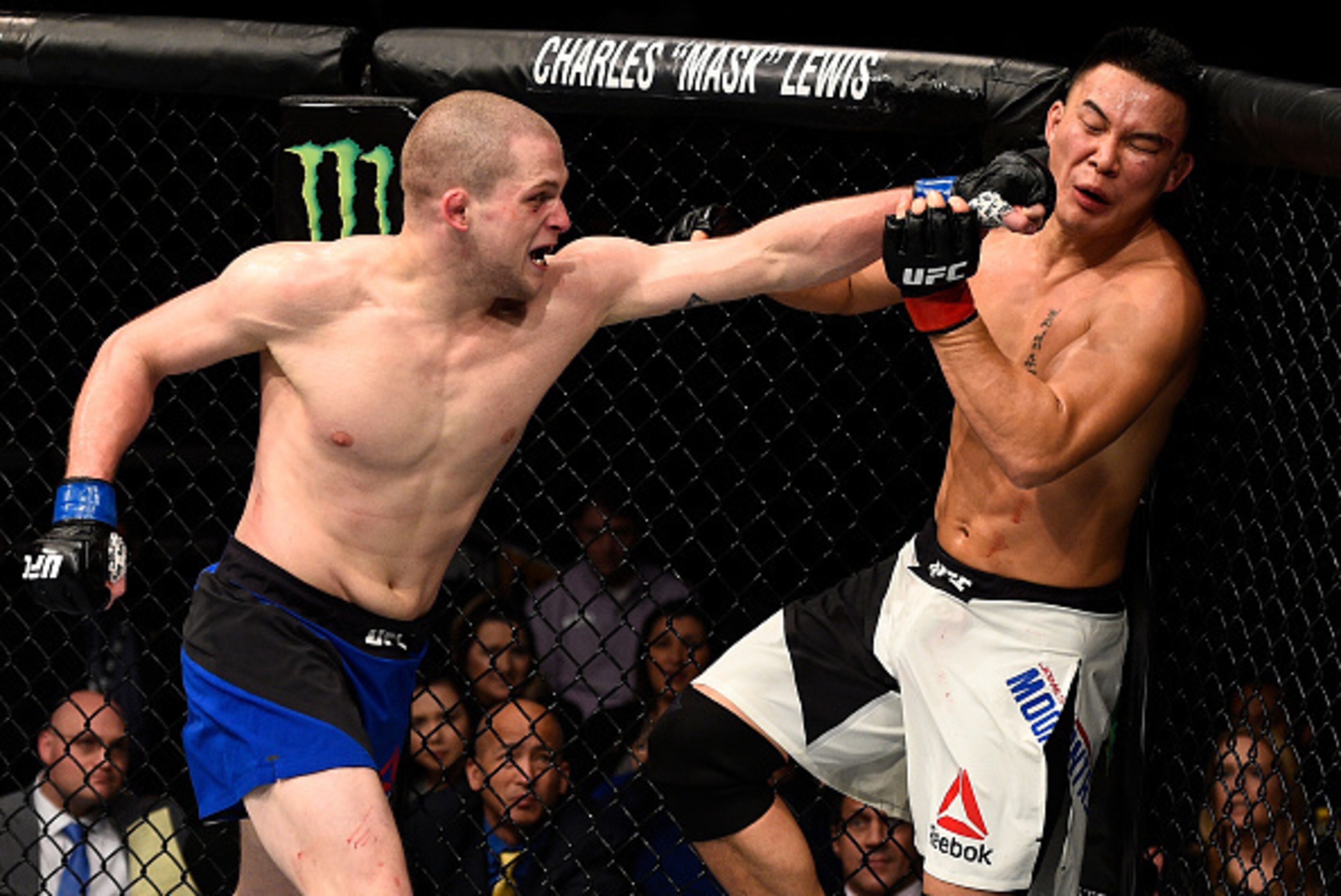 Alex Morono faces Niko Price in the Fight Pass headliner. Alex Morono faces Niko Price in the Fight Pass headliner.