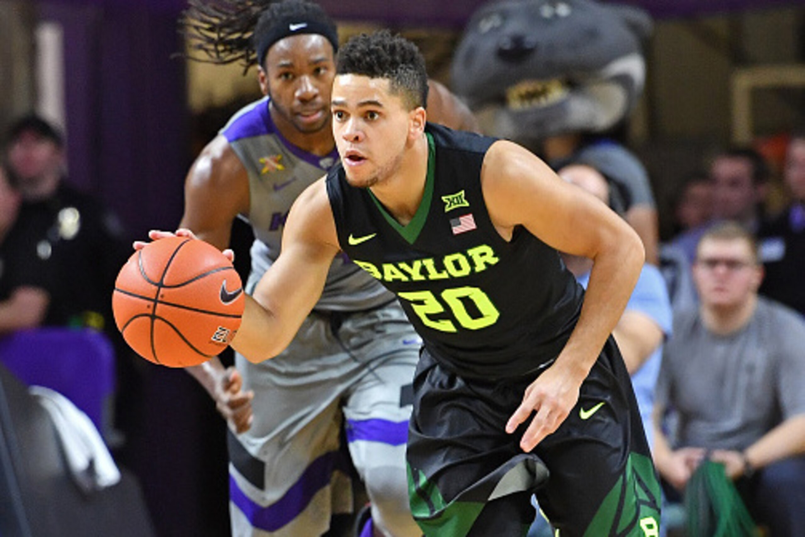 Manu Lecomte and the Bears are racing to a No. 1 seed. Manu Lecomte and the Bears are racing to a No. 1 seed.