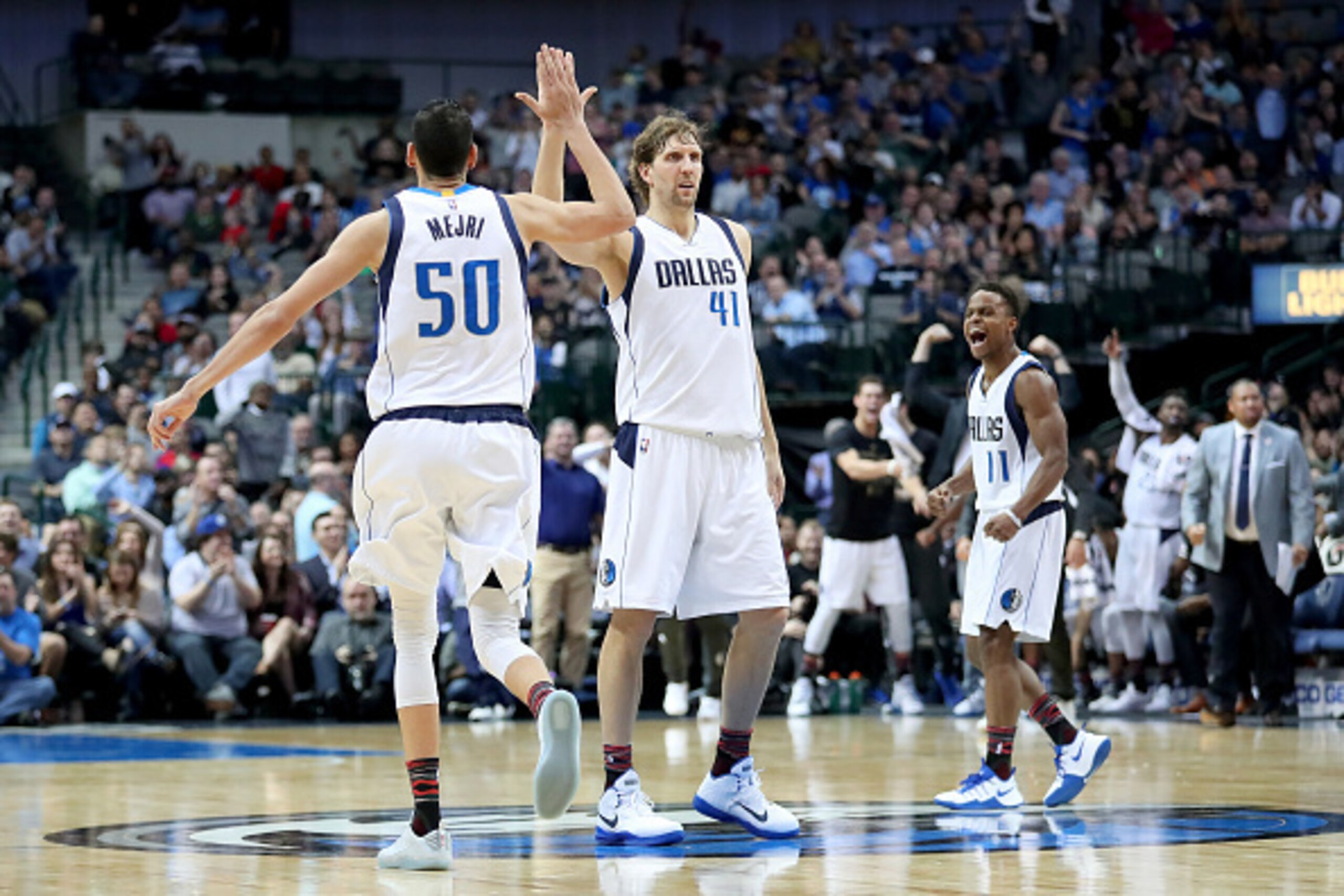 Mavericks PF Dirk Nowitzki Mavericks PF Dirk Nowitzki
