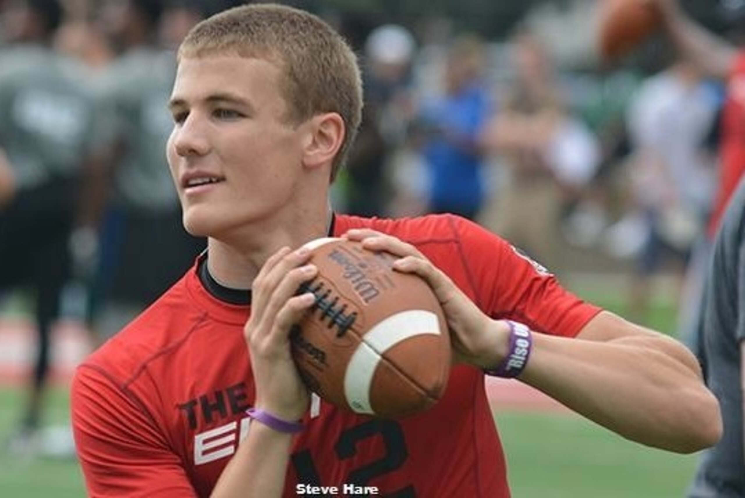Clemson QB signee Hunter Johnson