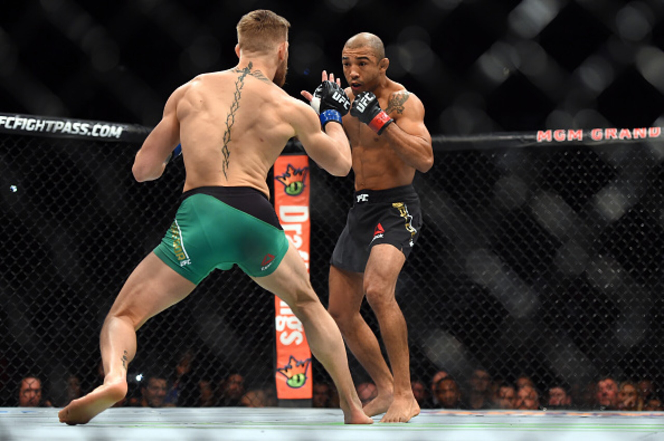 Conor McGregor ended Jose Aldo's 18-fight winning streaks in 13 seconds.