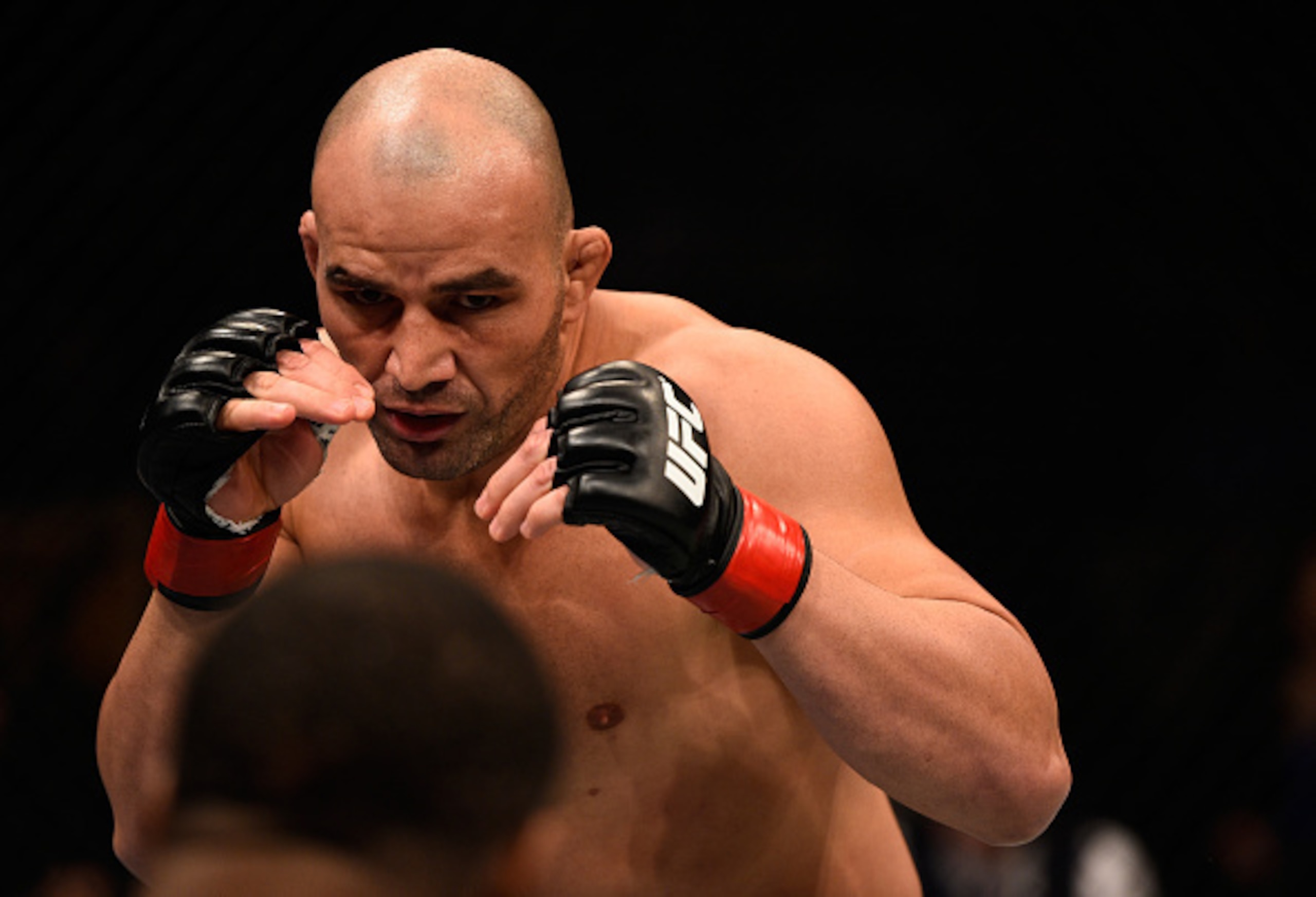 Glover Teixeira takes on relative newcomer Jared Cannonier. Glover Teixeira takes on relative newcomer Jared Cannonier.