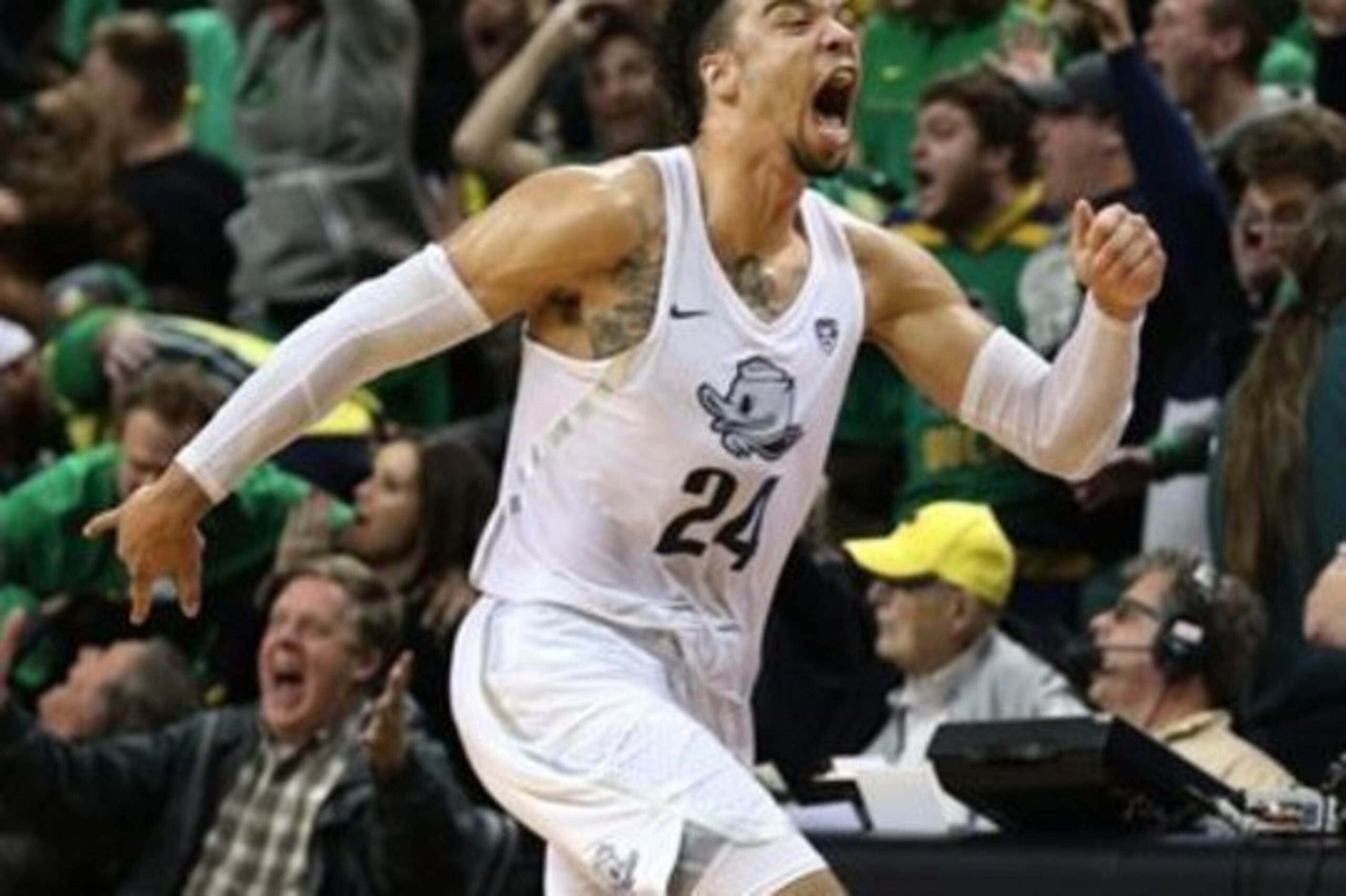 Oregon's Dillon Brooks celebrates after his buzzer-beater lifted the Ducks over UCLA.