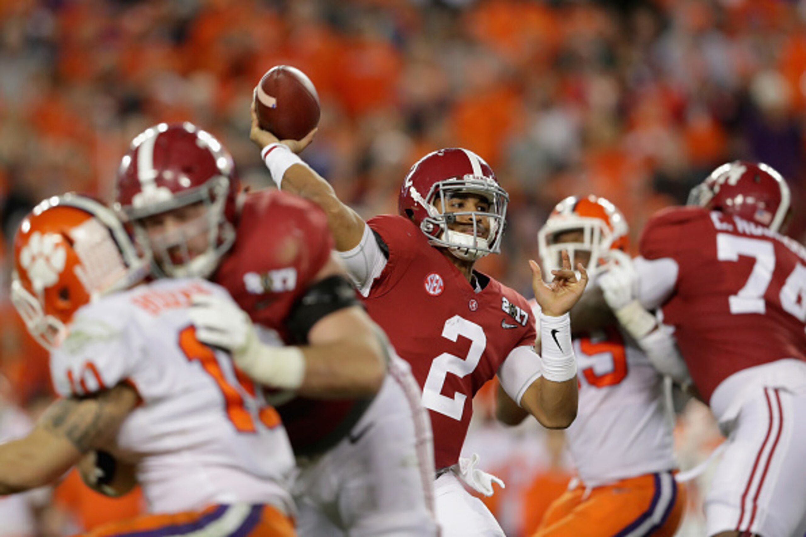 Jalen Hurts hopes to build on a strong 2016 season as a sophomore.