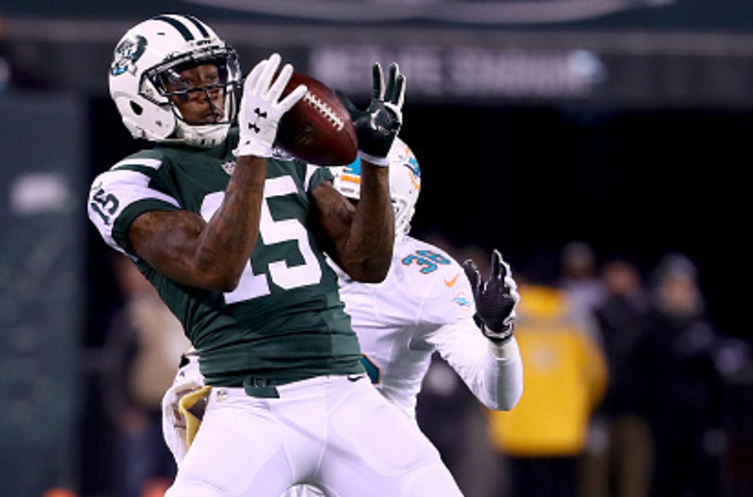 Should veteran Brandon Marshall be a target for New England?