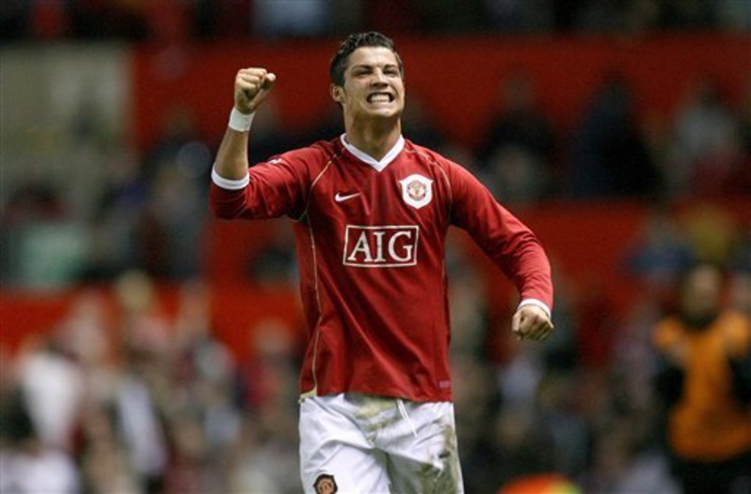 Cristiano Ronaldo picks up yet another win for 2007.