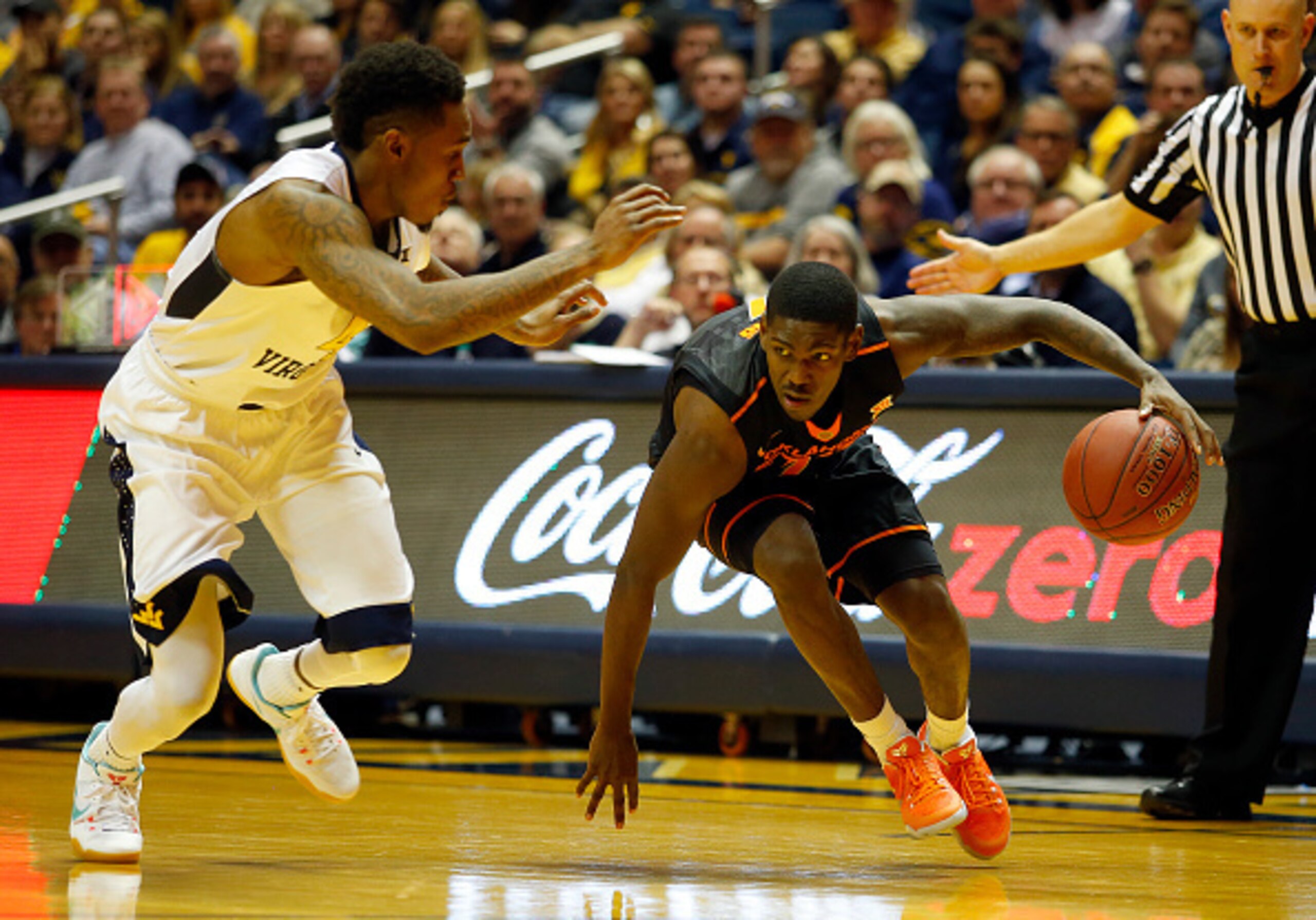 Jawun Evans (right)