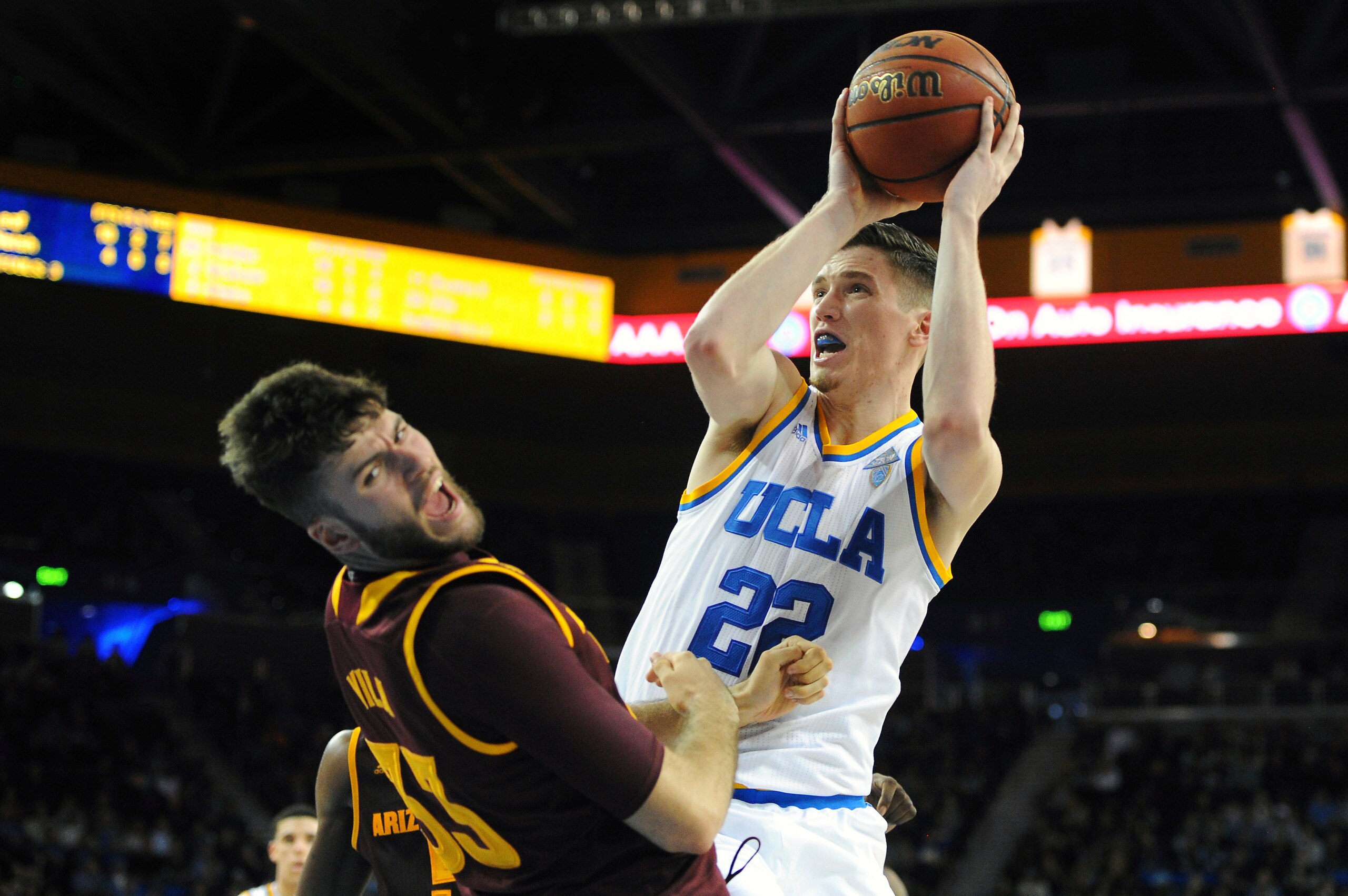 T.J. Leaf