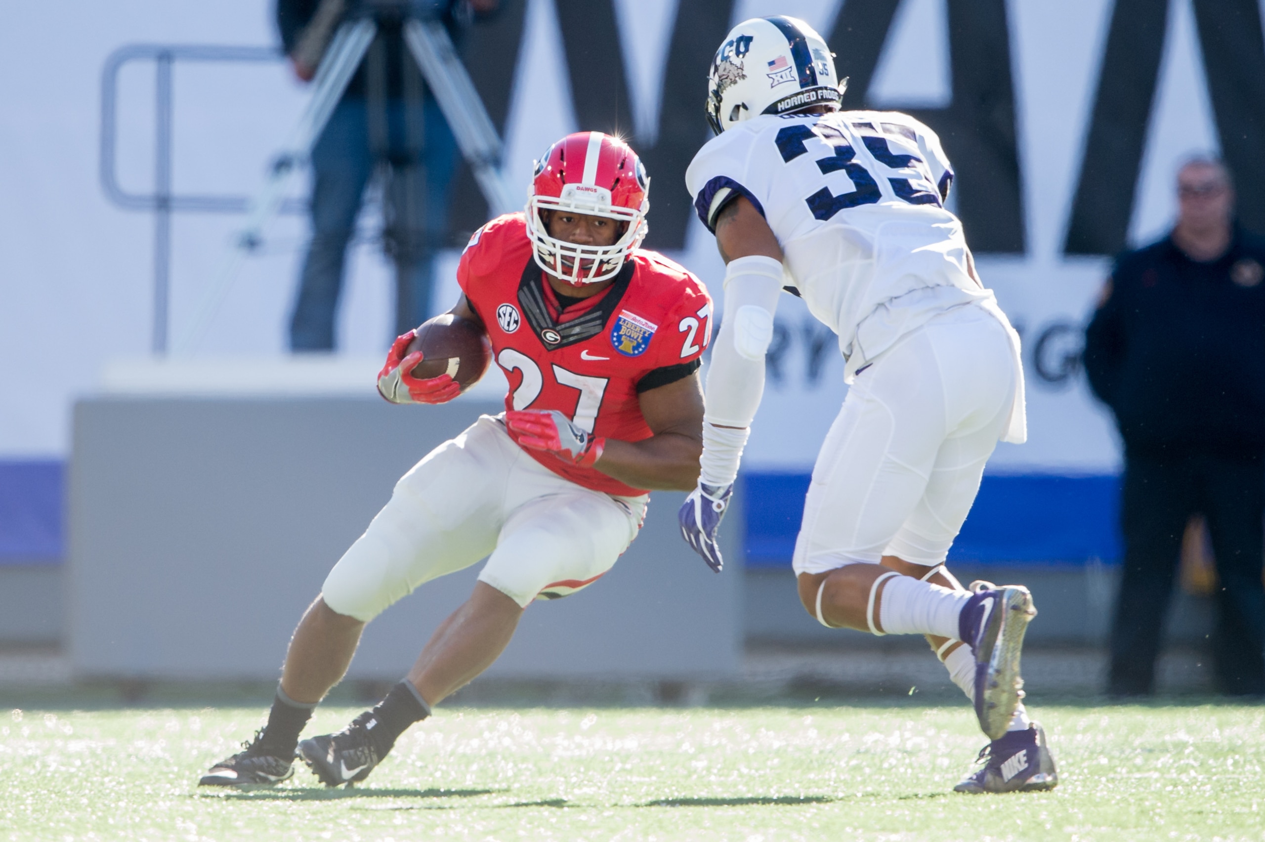 Nick Chubb is an excellent representative of Georgia's football culture. Nick Chubb is an excellent representative of Georgia's football culture.