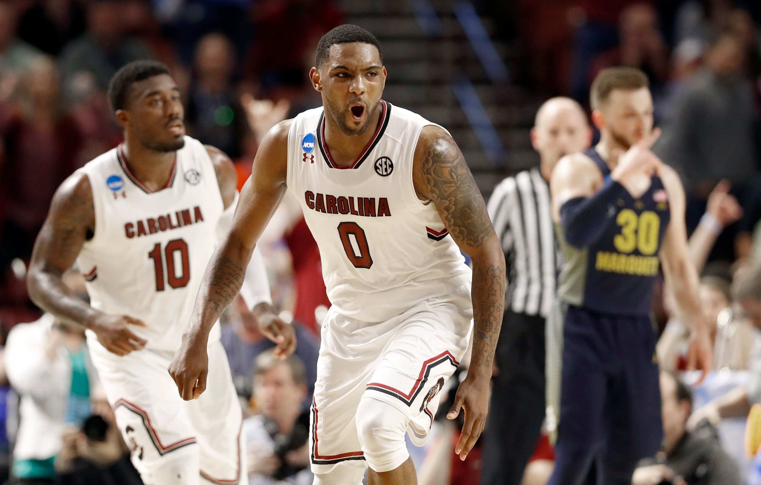Sindarius Thornwell has been outstanding, per usual. Sindarius Thornwell has been outstanding, per usual.