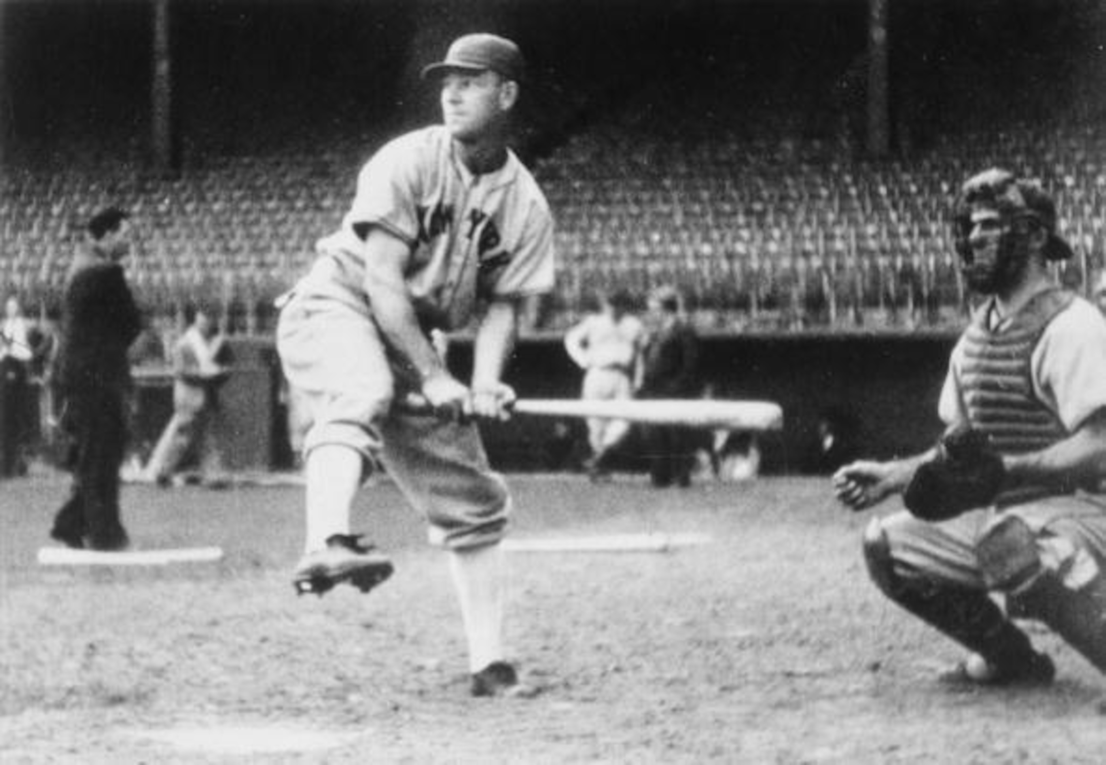 Mel Ott made a Hall of Fame career out of his unconventional swing. Mel Ott made a Hall of Fame career out of his unconventional swing.