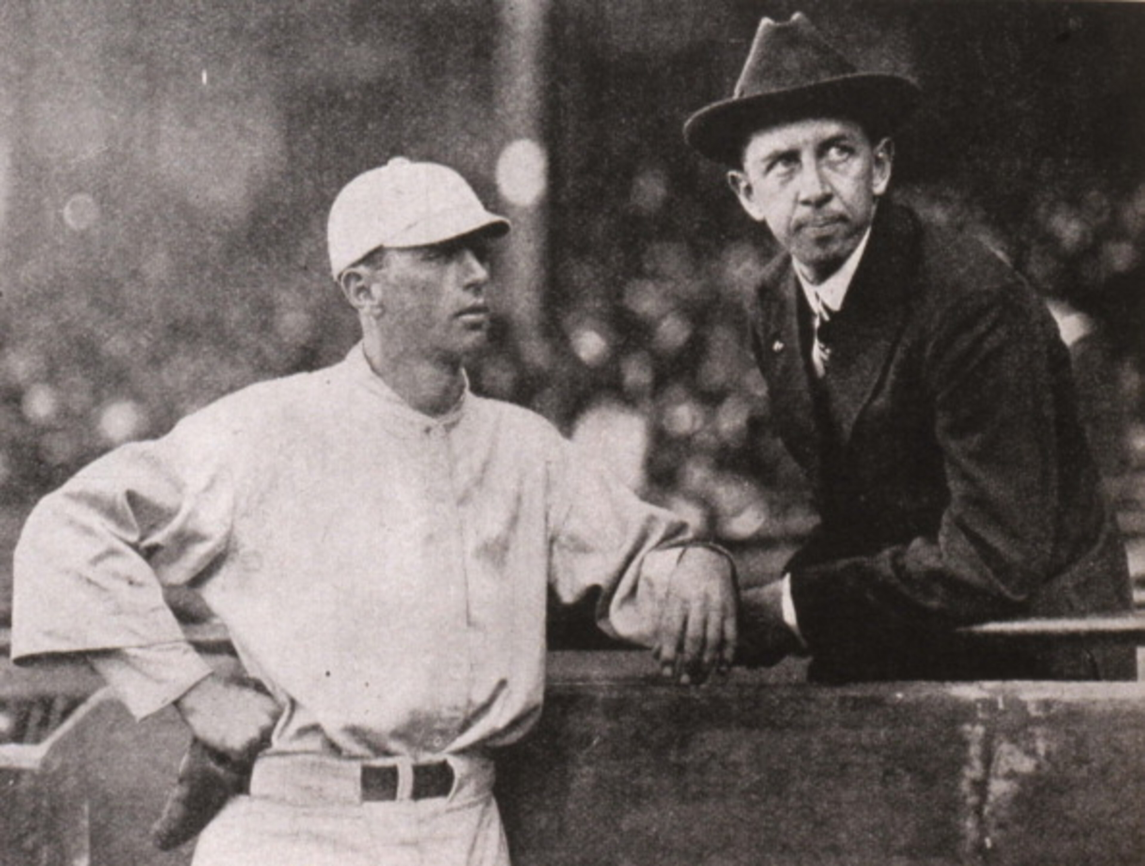 Eddie Collins compiled 3,315 hits and 744 stolen bases during a Hall of Fame career that doesn't receive enough attention. Eddie Collins compiled 3,315 hits and 744 stolen bases during a Hall of Fame career that doesn't receive enough attention.