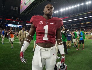 Ben Davis redshirted in 2016 but is ready for a bigger impact for Alabama this fall.