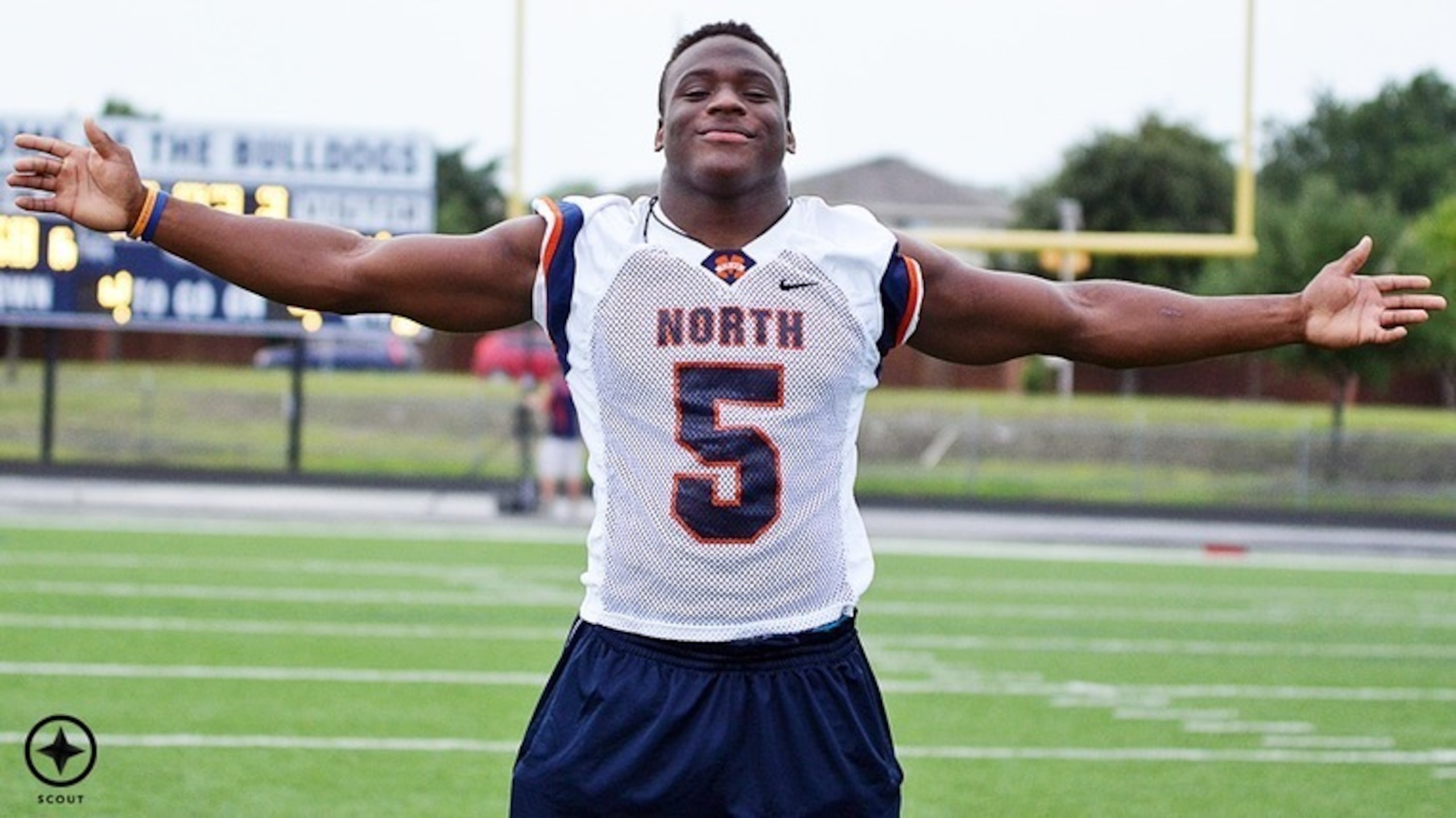Justin Madubuike should be a force inside for Texas A&M.