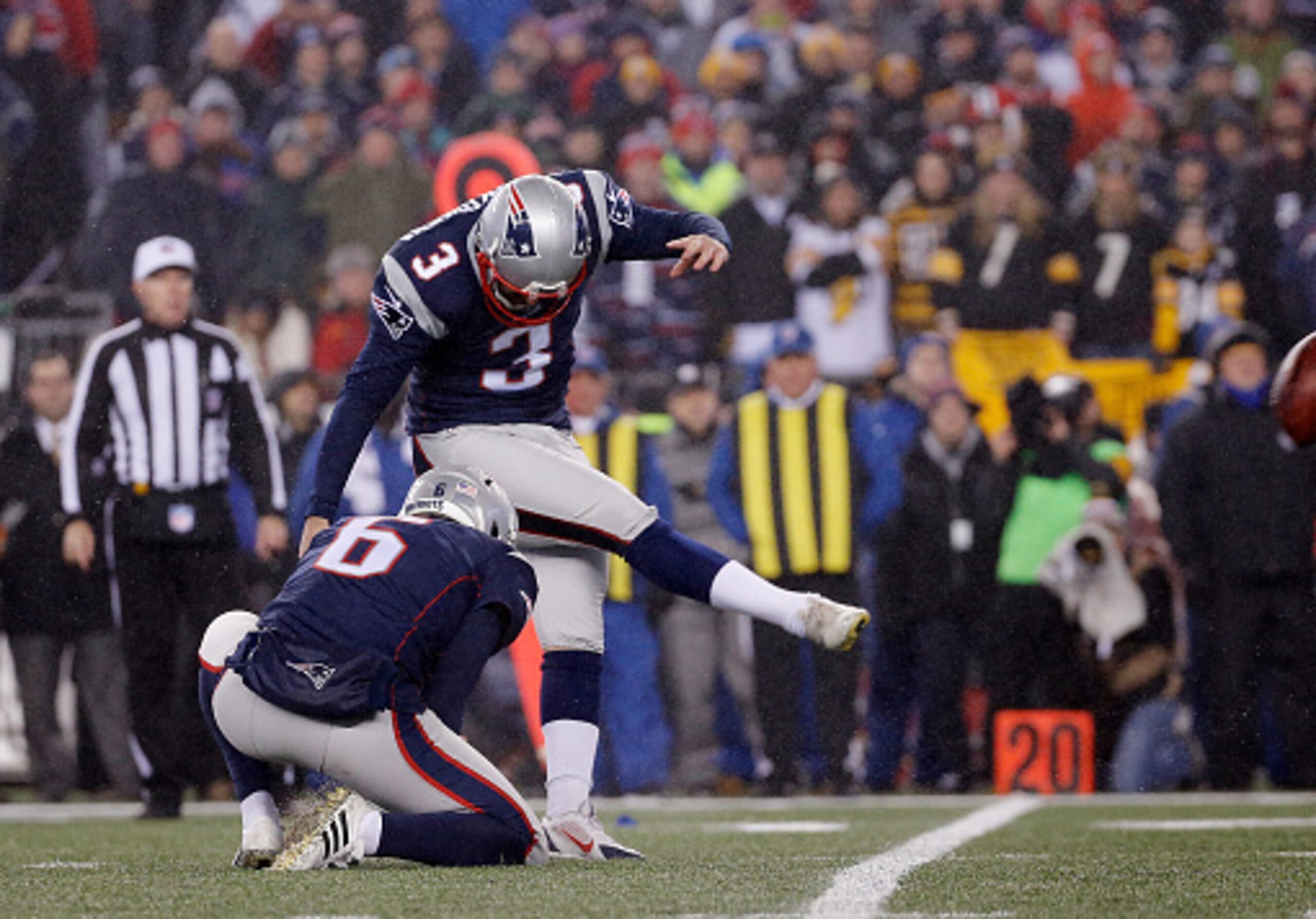 Can Stephen Gostkowski rebound in 2017?