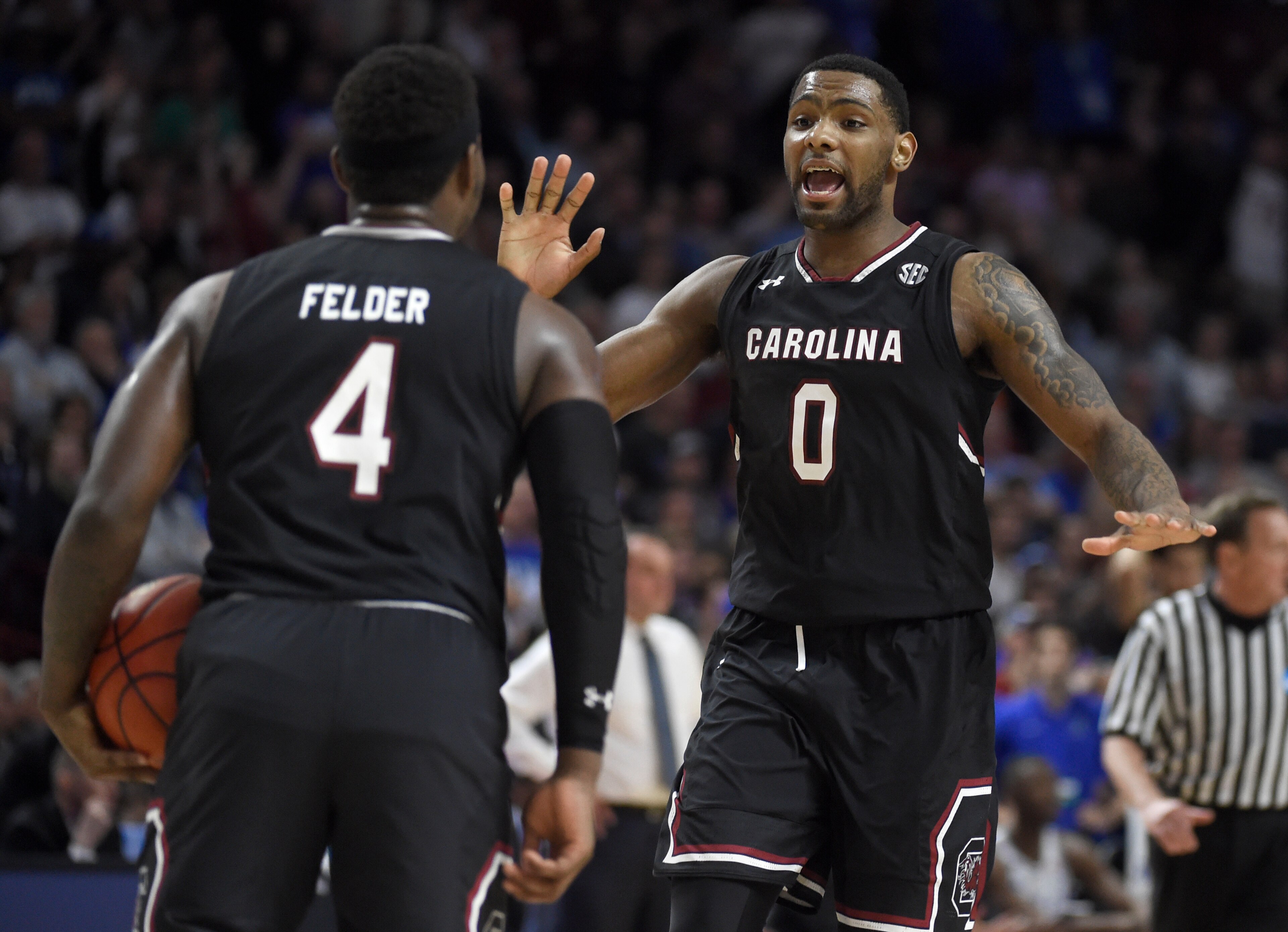 Will SCAR's Cinderella run continue? Sindarius Thornwell might be the key to that answer.