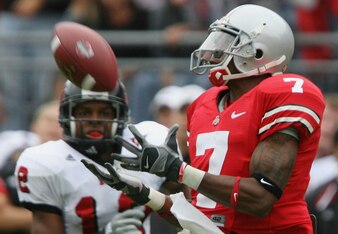 Life-long X-factor Ted Ginn Jr. leads Ohio State to the alumni title.