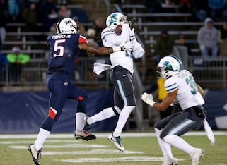 Parry Nickerson picks off a pass against Connecticut