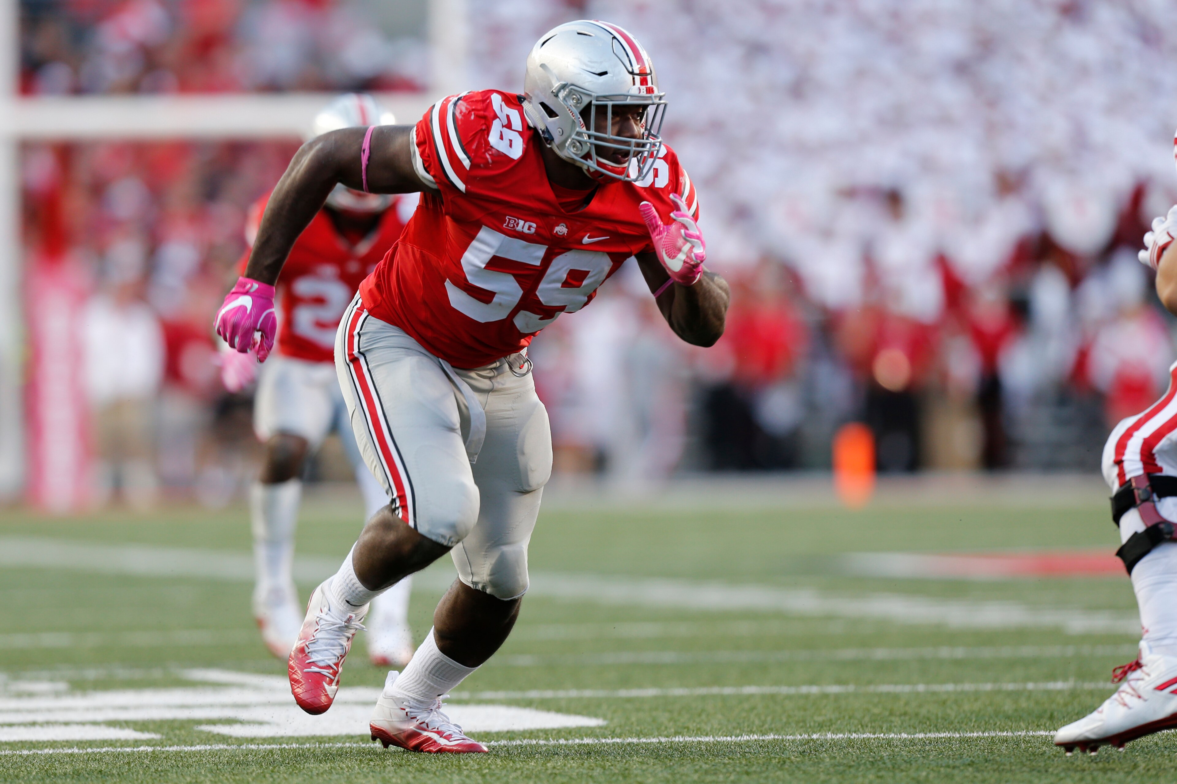 Tyquan Lewis is back to lead the Buckeyes in sacks again Tyquan Lewis is back to lead the Buckeyes in sacks again