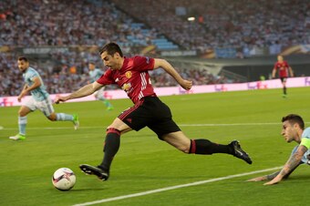 Mkhitaryan on the move against Celta Vigo.