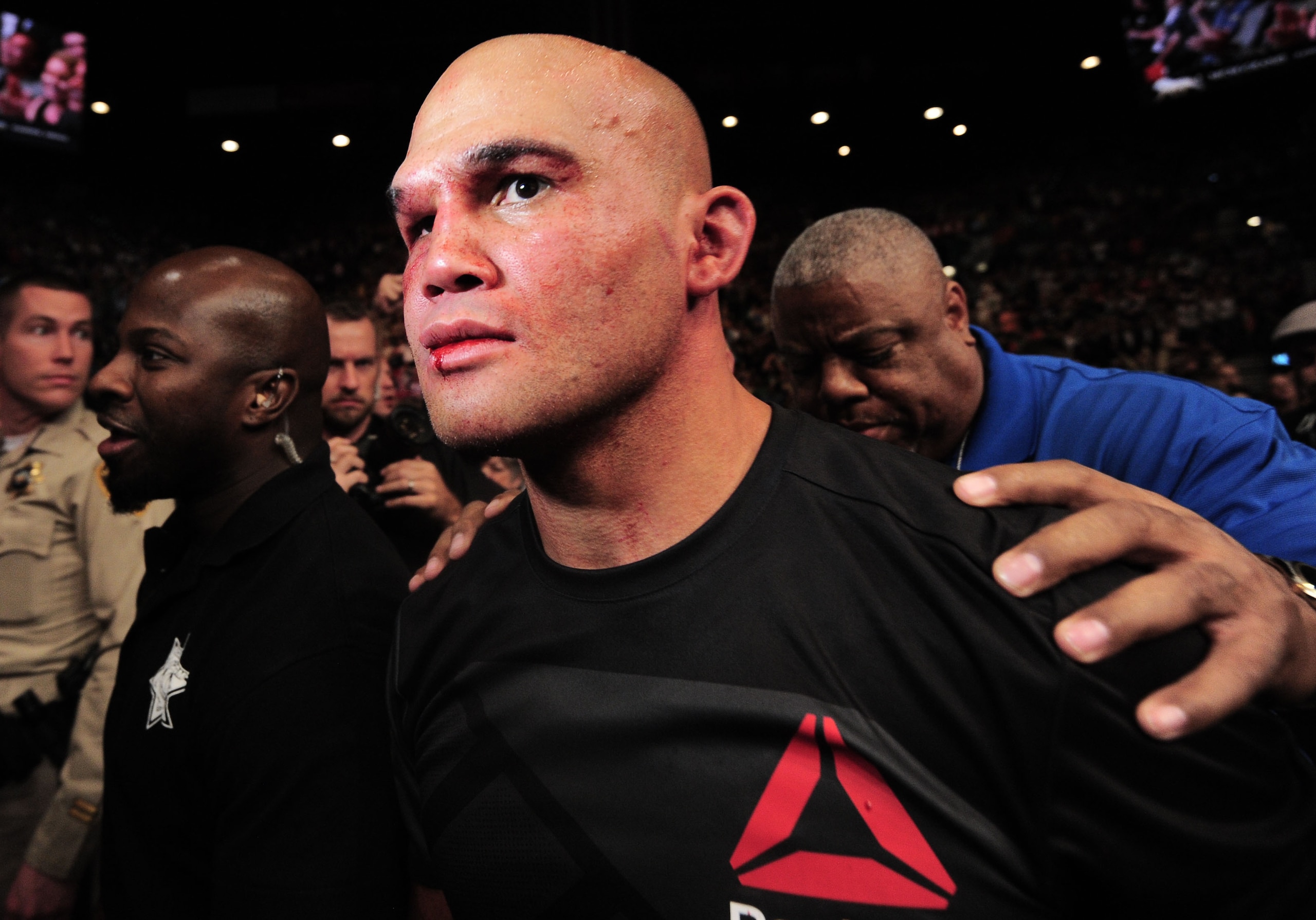 Robbie Lawler's reputation for violence has made him a fan favorite.