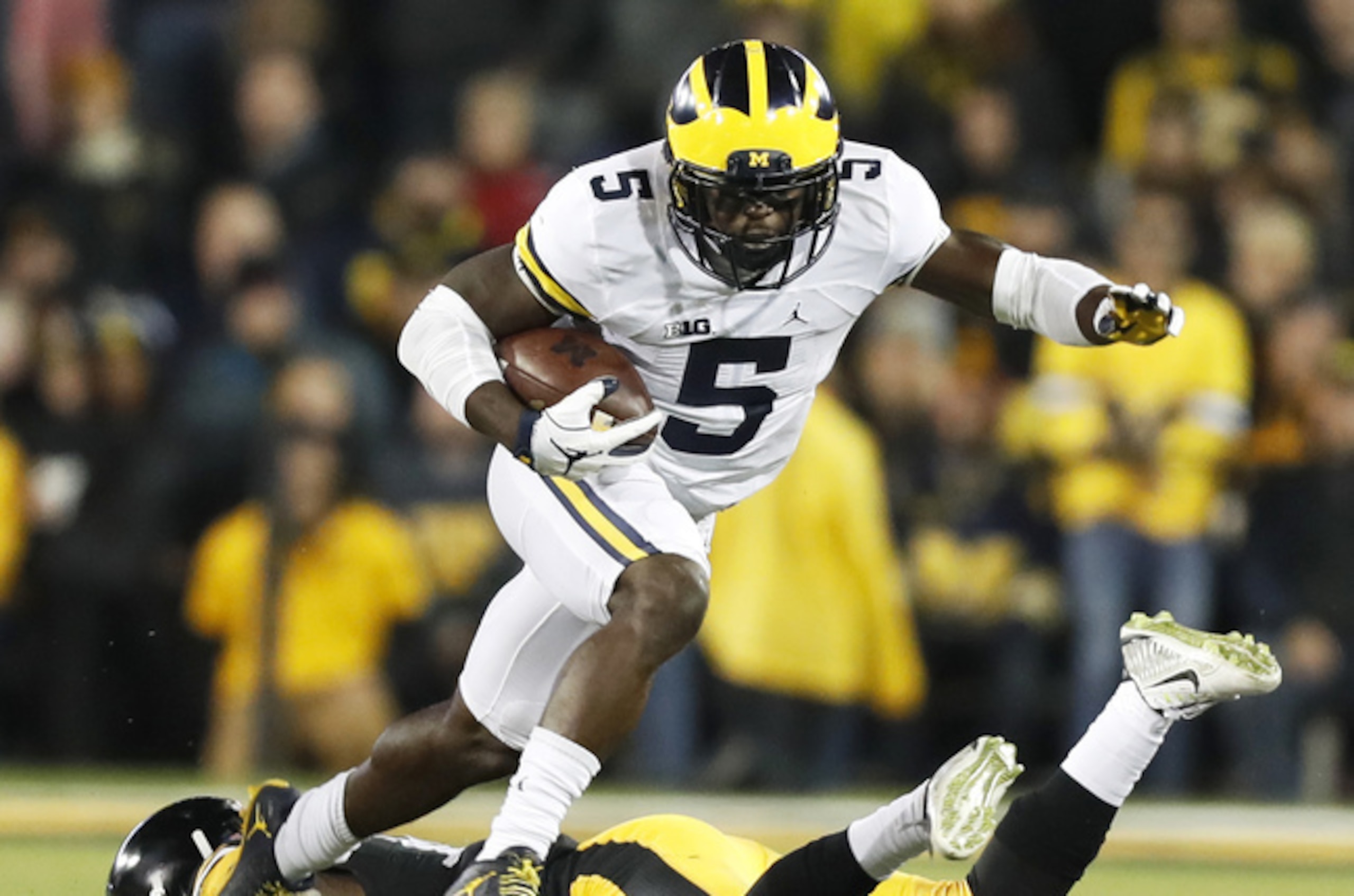 Jabrill Peppers is one of several highly-touted players to leave New Jersey for a national powerhouse.