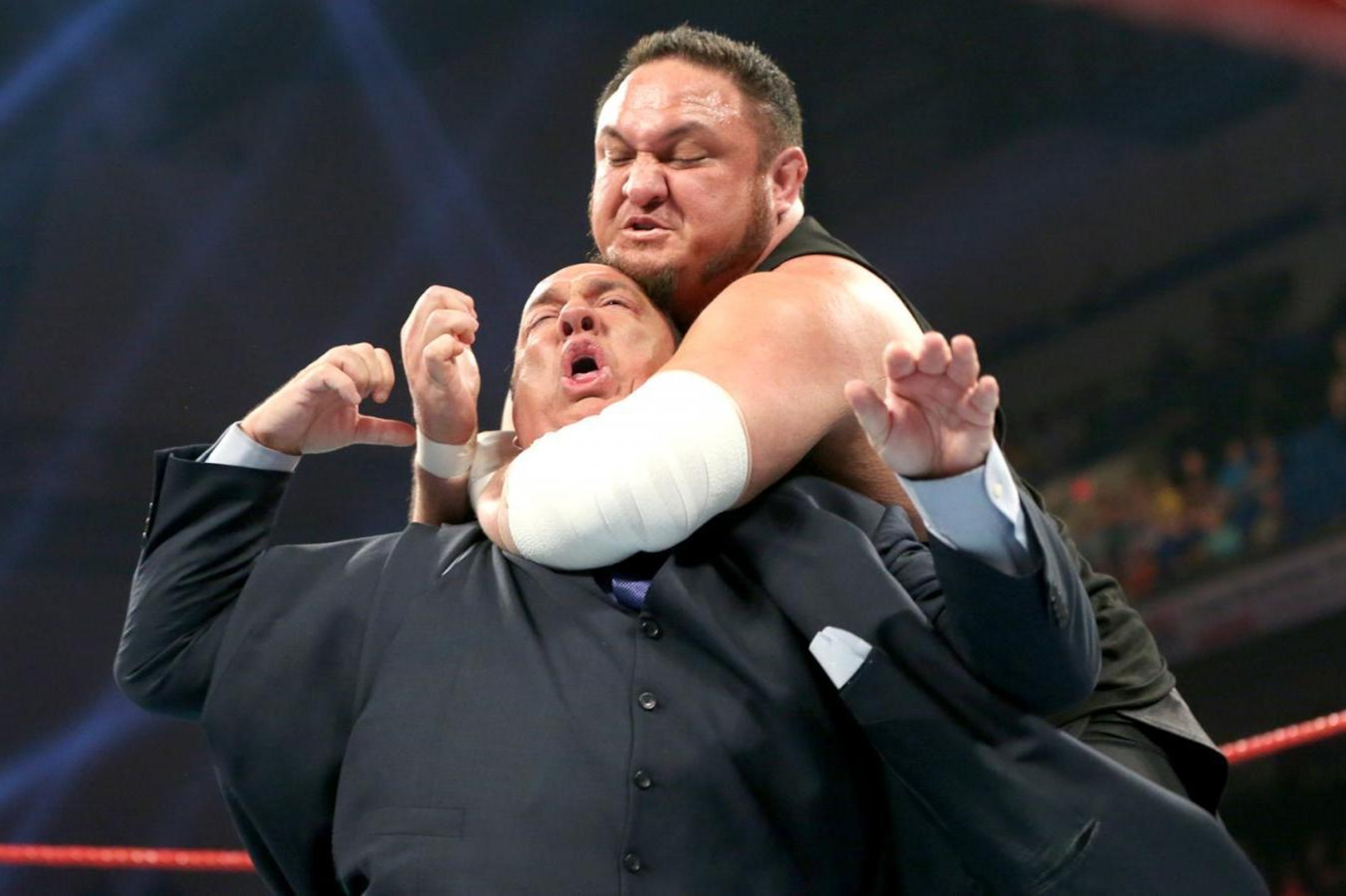 Samoa Joe sends a message to Brock Lesnar by choking out Paul Heyman.