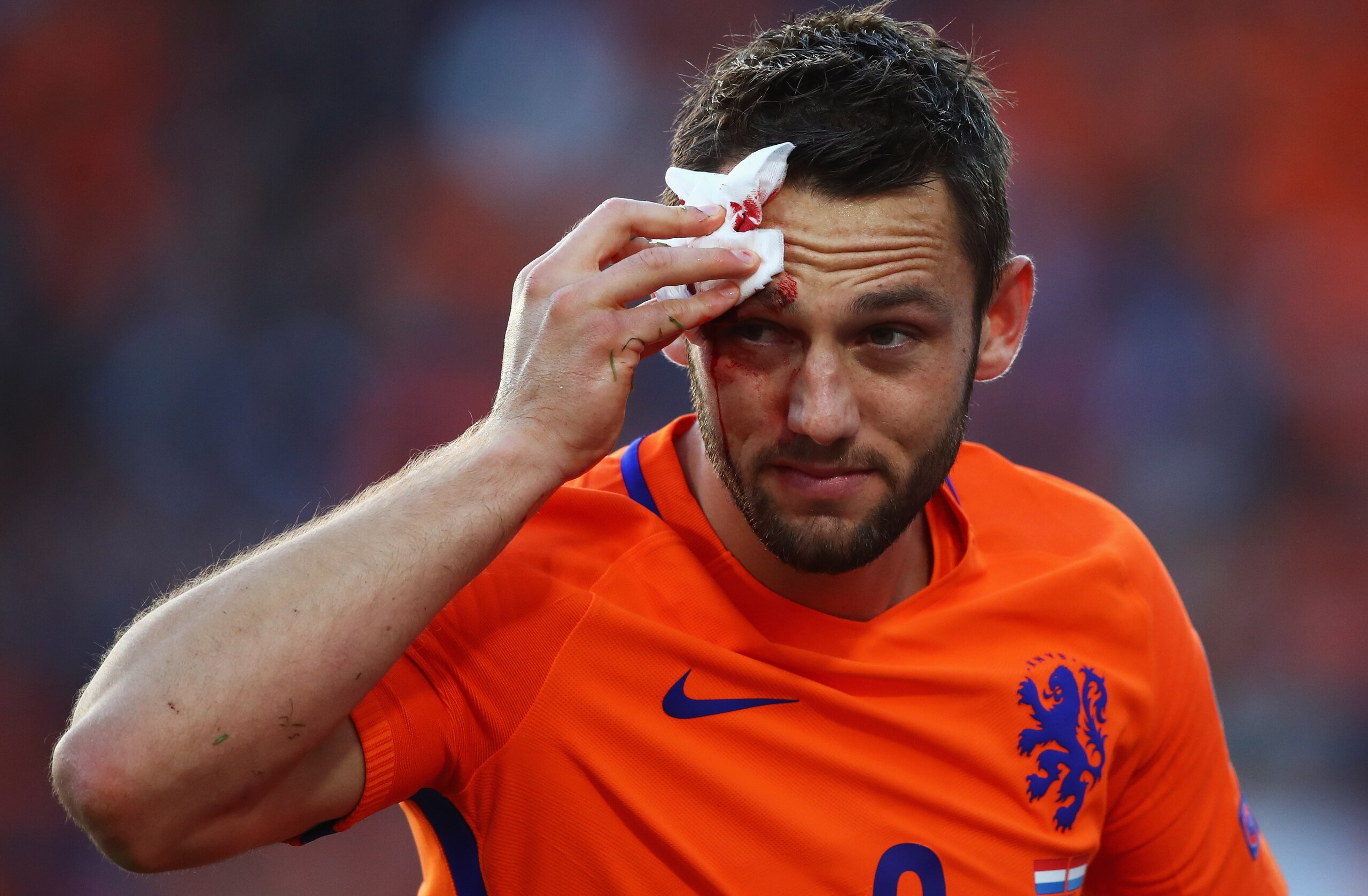 In Stefan de Vrij, Liverpool could still bring in a Dutch centre-back this summer.