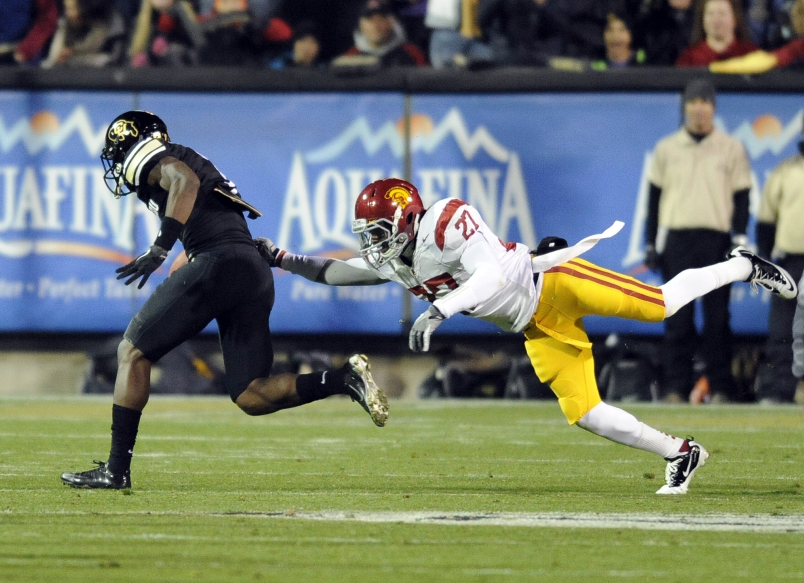 Jack Jones will have a much larger role on Southern California's defense this fall.