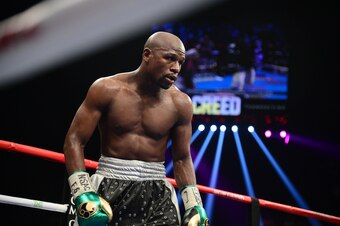 The panel doesn't think Mayweather will falter in this one.