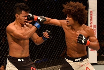 Alex Caceres brutalized Rolando Dy and took a TKO on the stool.