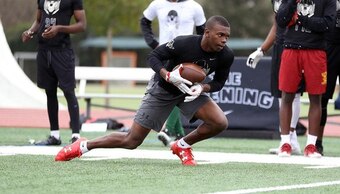 Anthony Cook is an elite-level cornerback in the class of 2018.