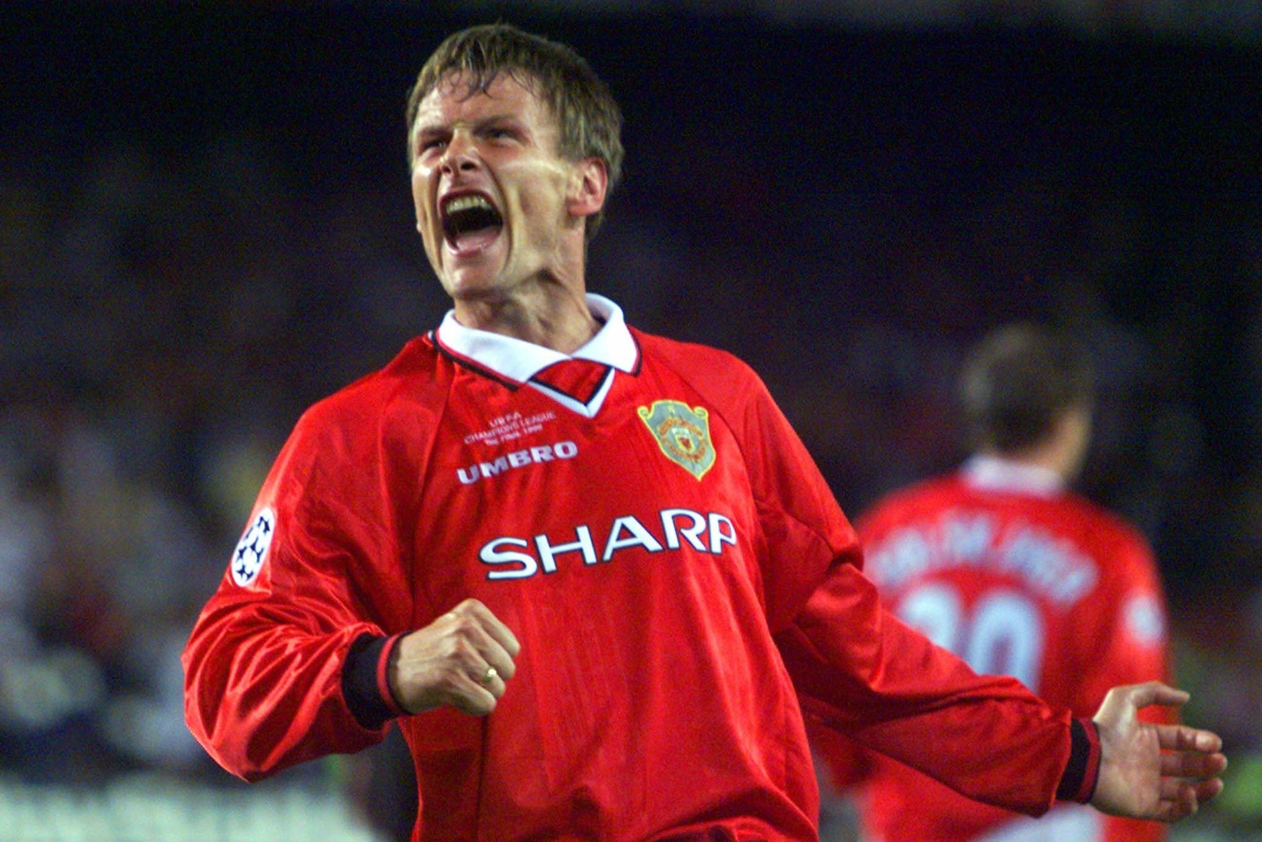Where does the 1999 kit sit in the list of top United home shirts?