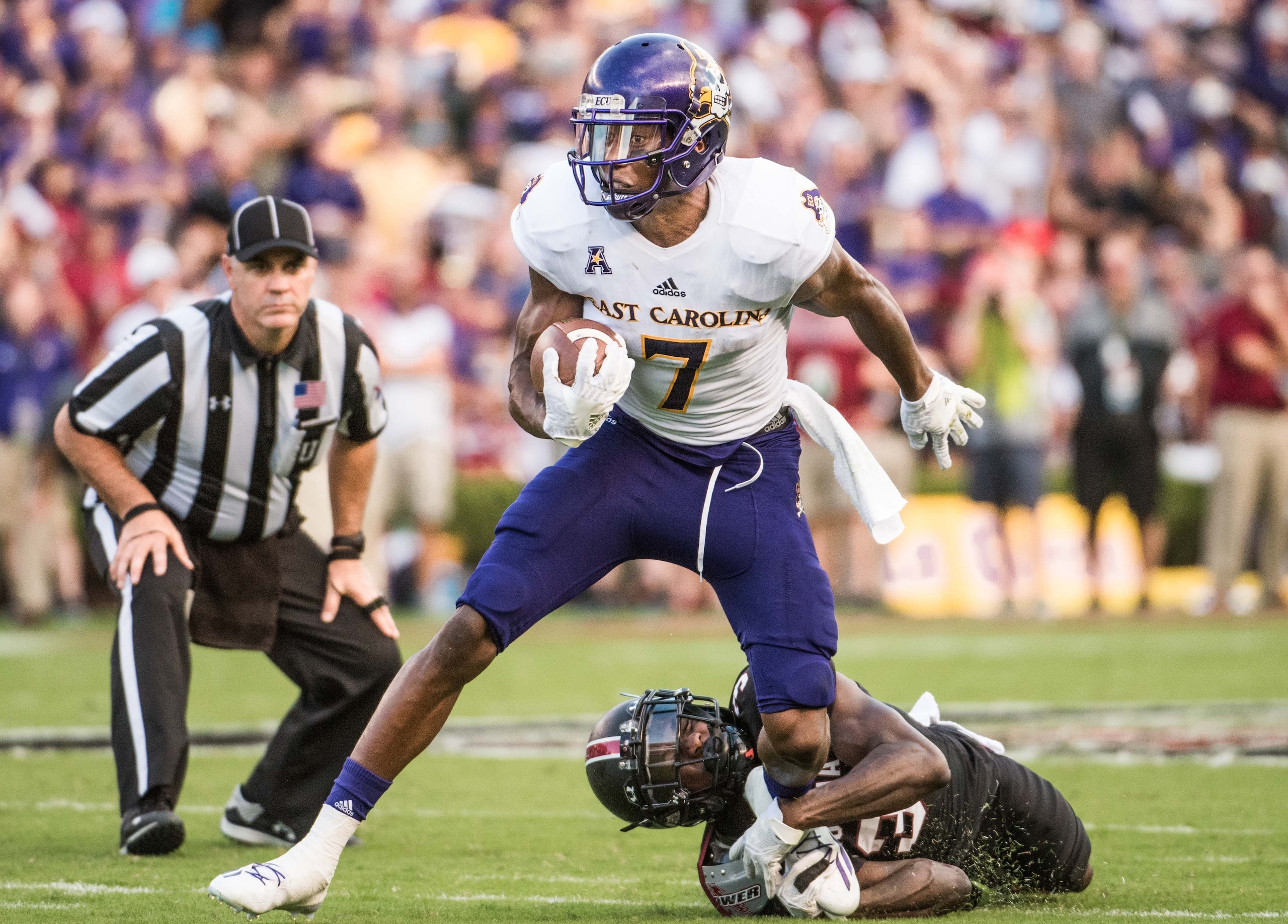Zay Jones